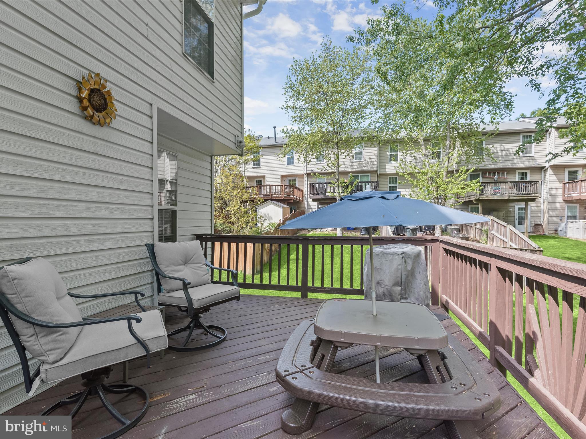 8110 Ellen Way
