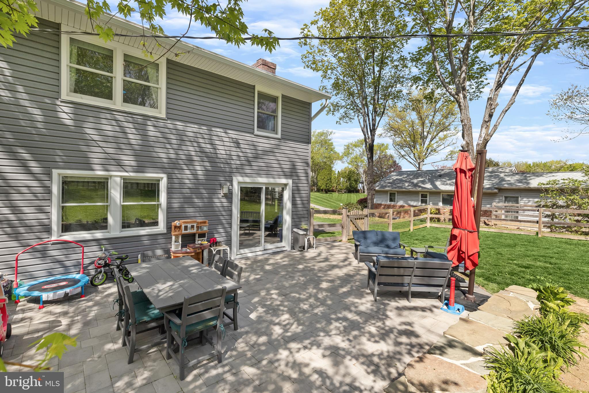 4709 Parkvale Rd