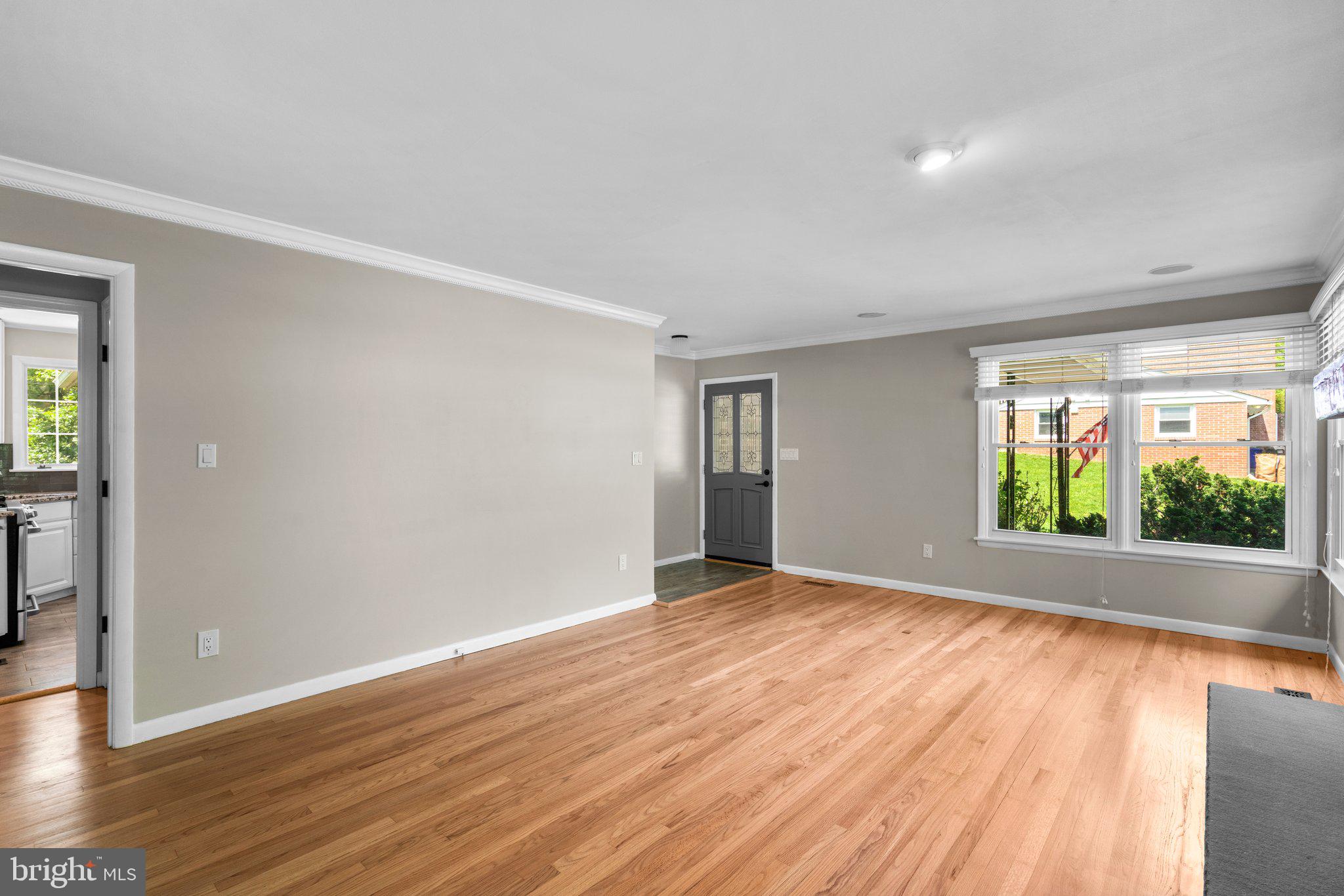 2804 Deerfield Dr