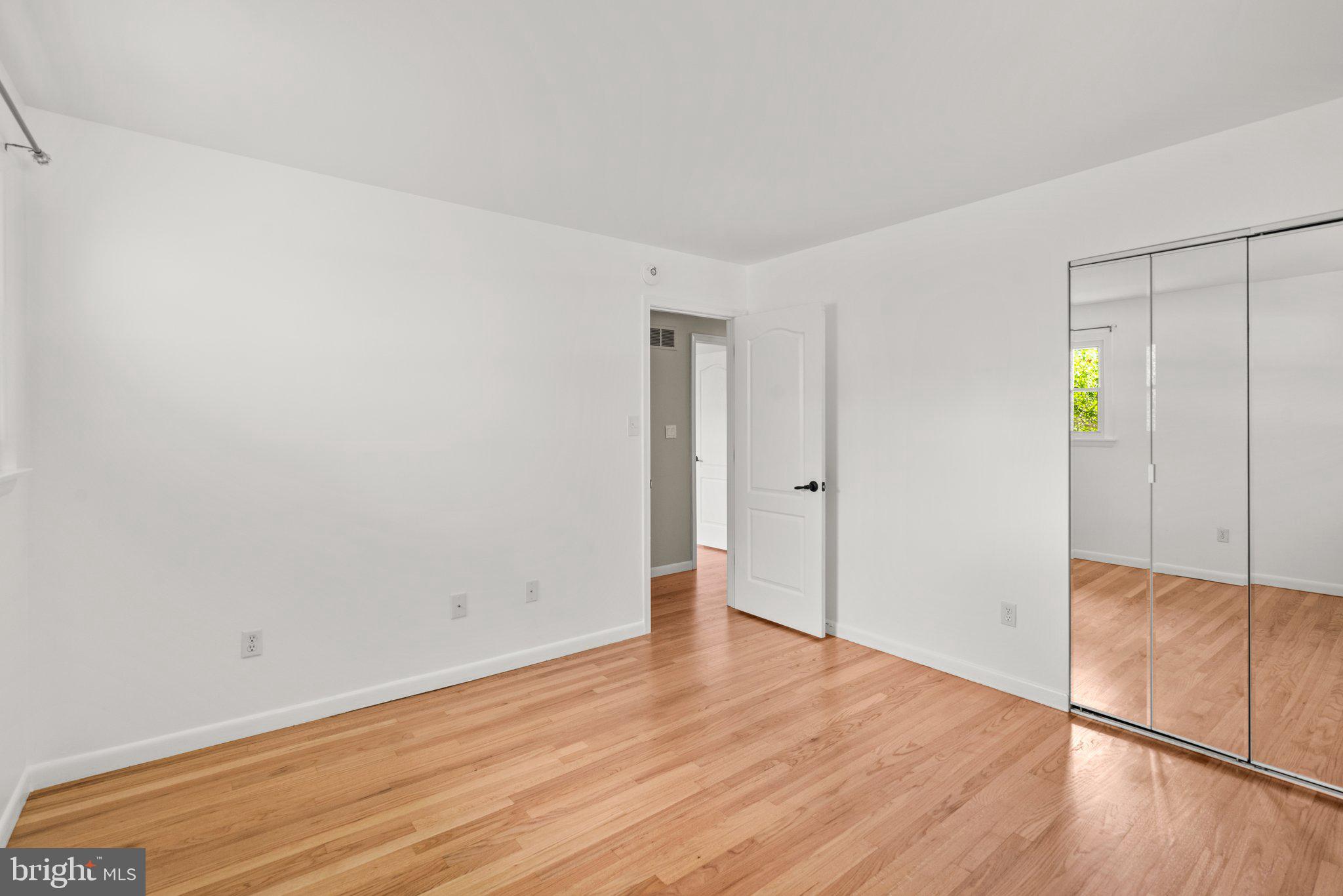 2804 Deerfield Dr