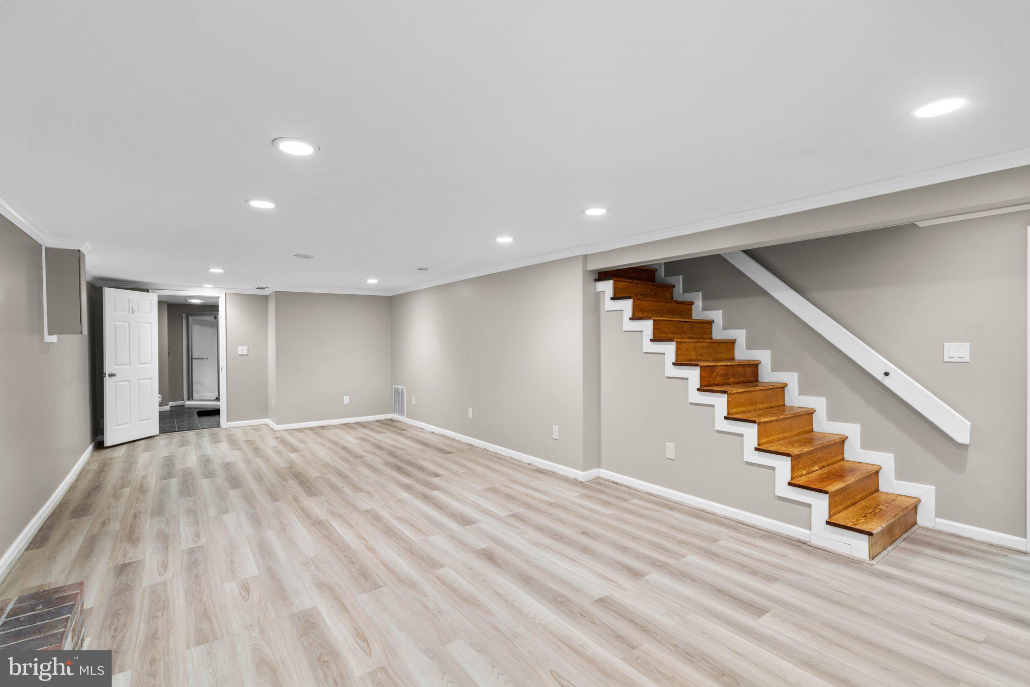 2804 Deerfield Dr