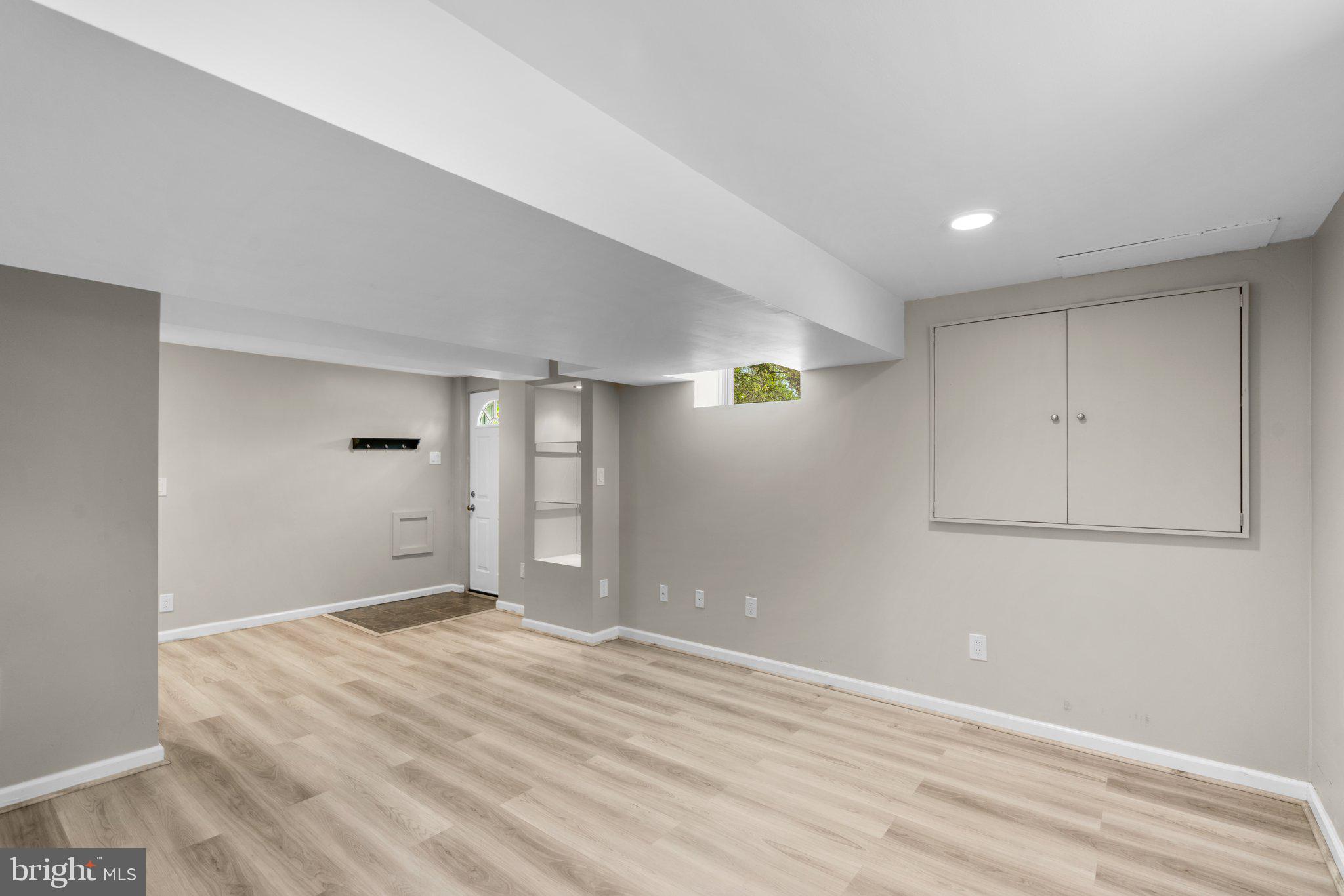 2804 Deerfield Dr