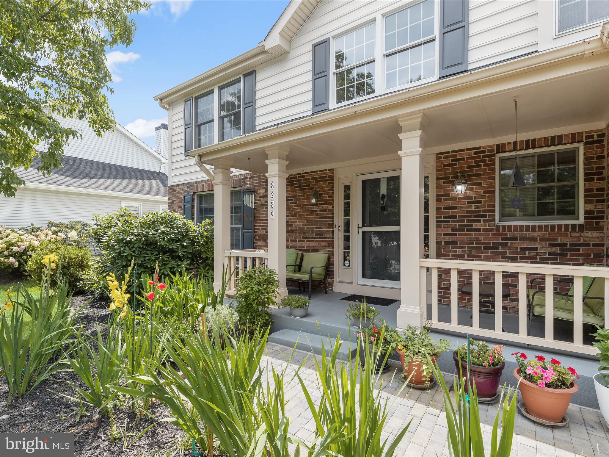 8289 Hammond Branch Way