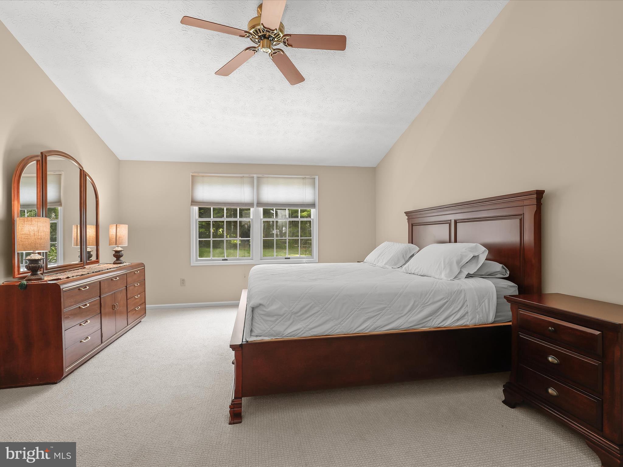 8289 Hammond Branch Way