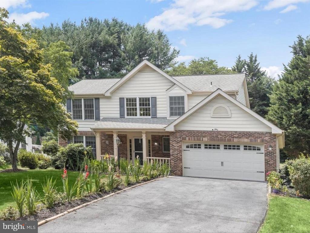 8289 Hammond Branch Way