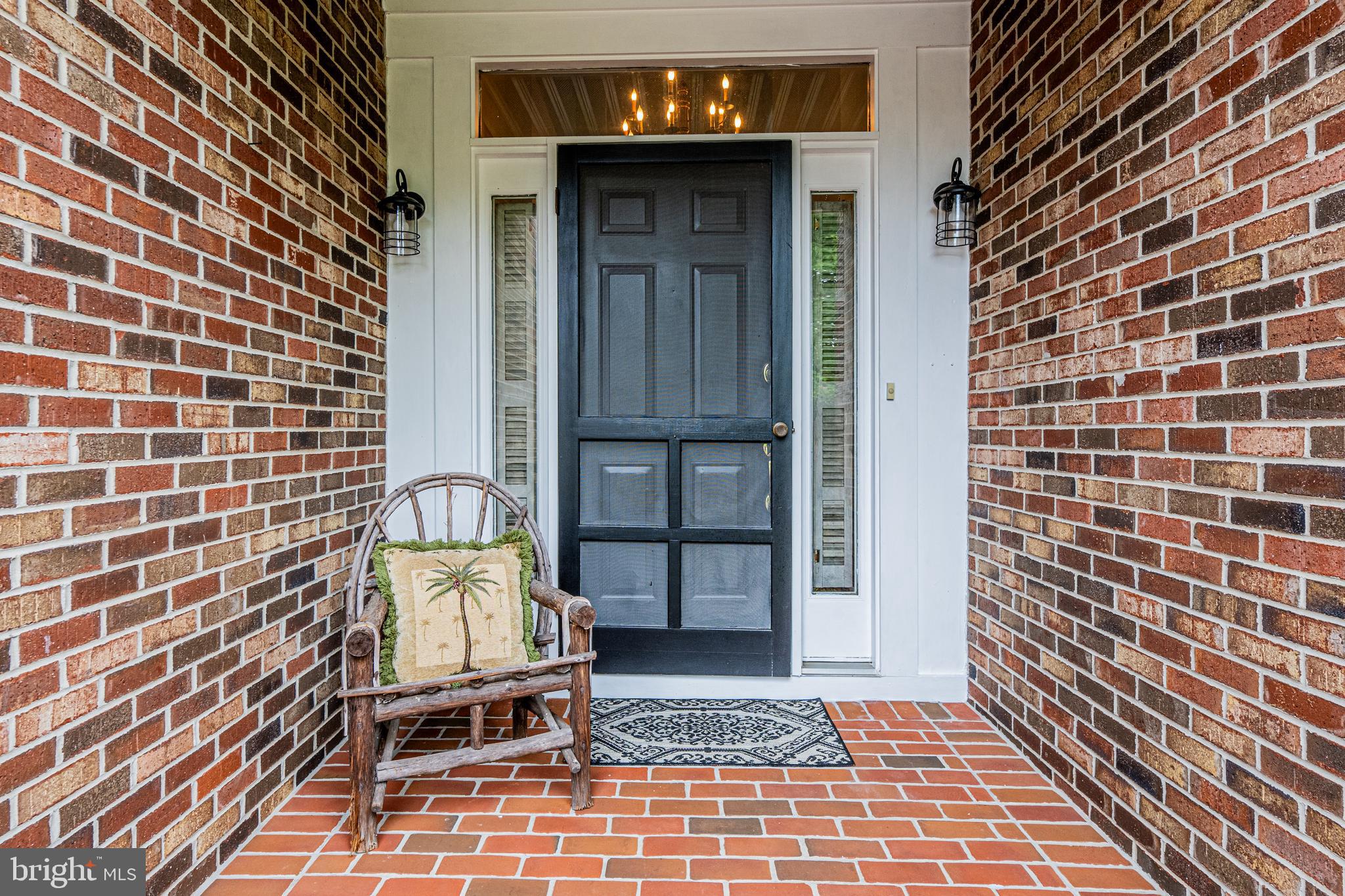 10324 John Eager Ct