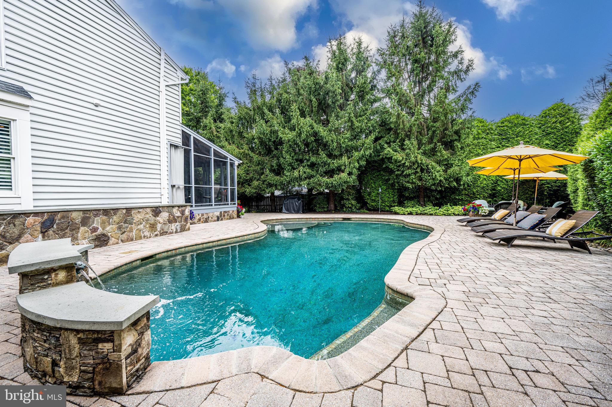 10324 John Eager Ct