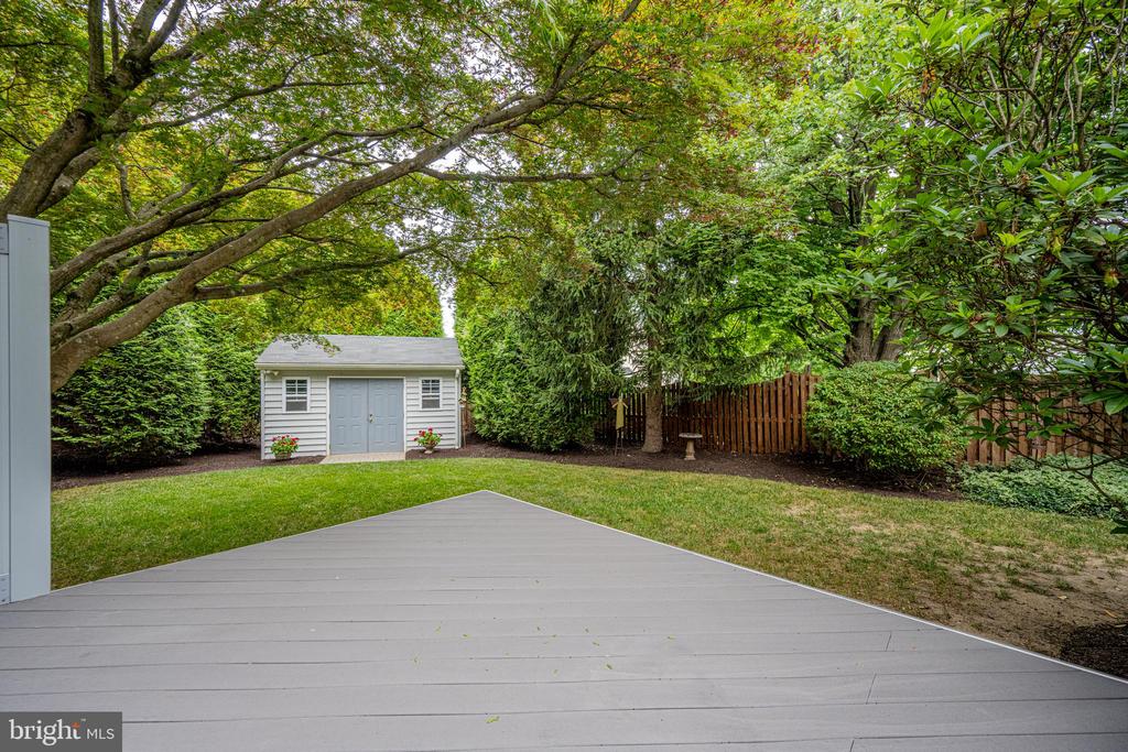 10324 John Eager Ct