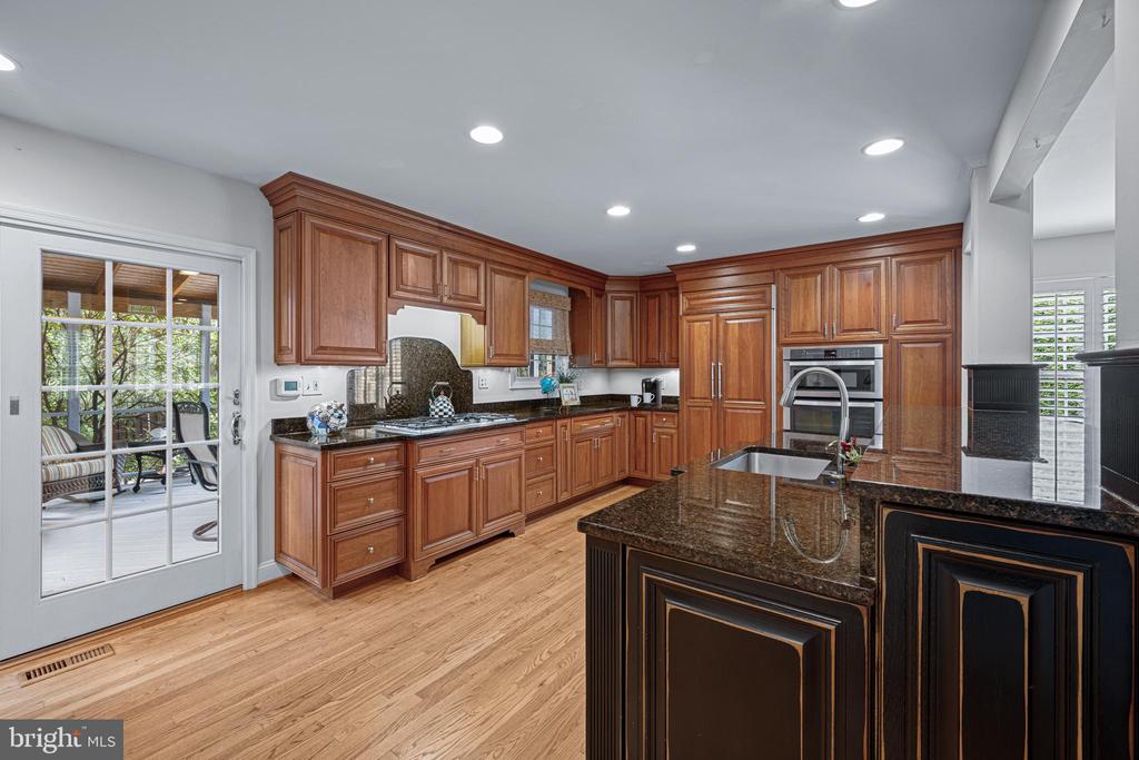 10324 John Eager Ct