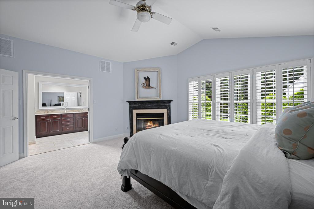 10324 John Eager Ct