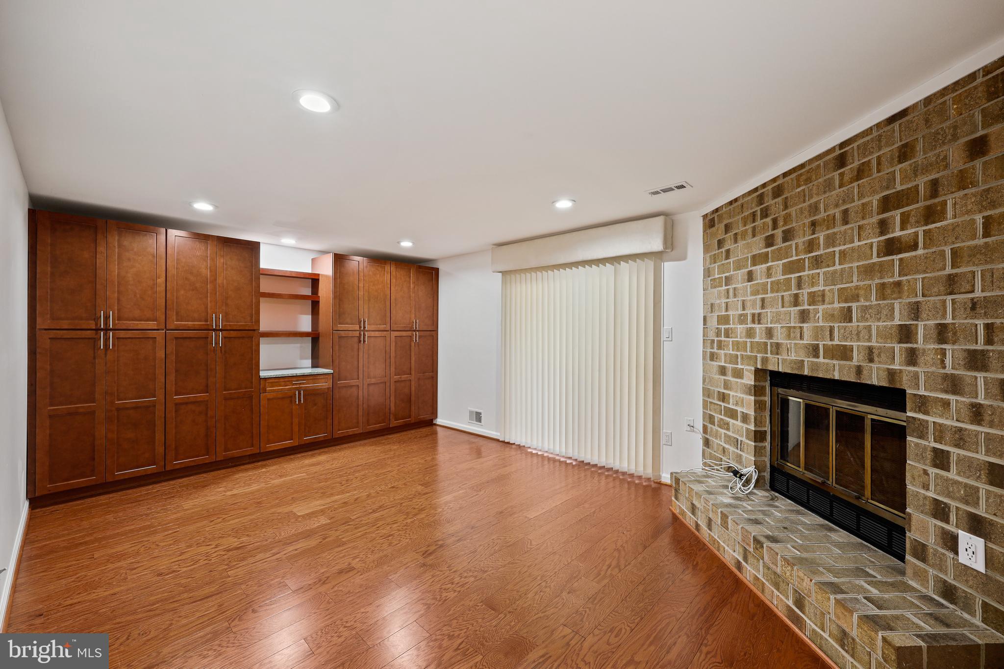 8961 Skyrock Ct