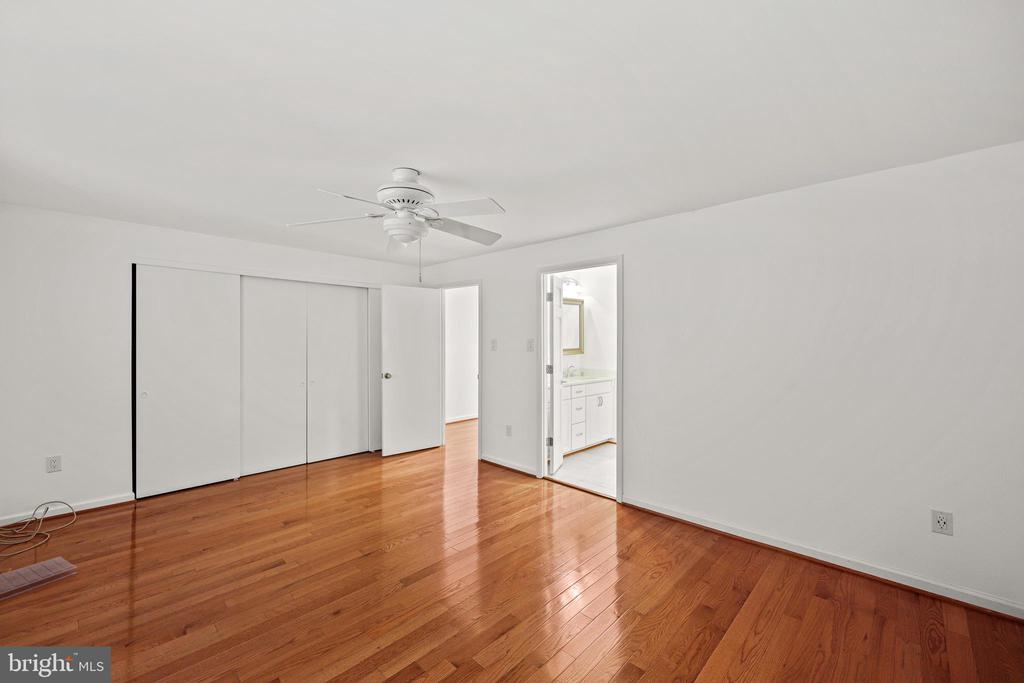 8961 Skyrock Ct