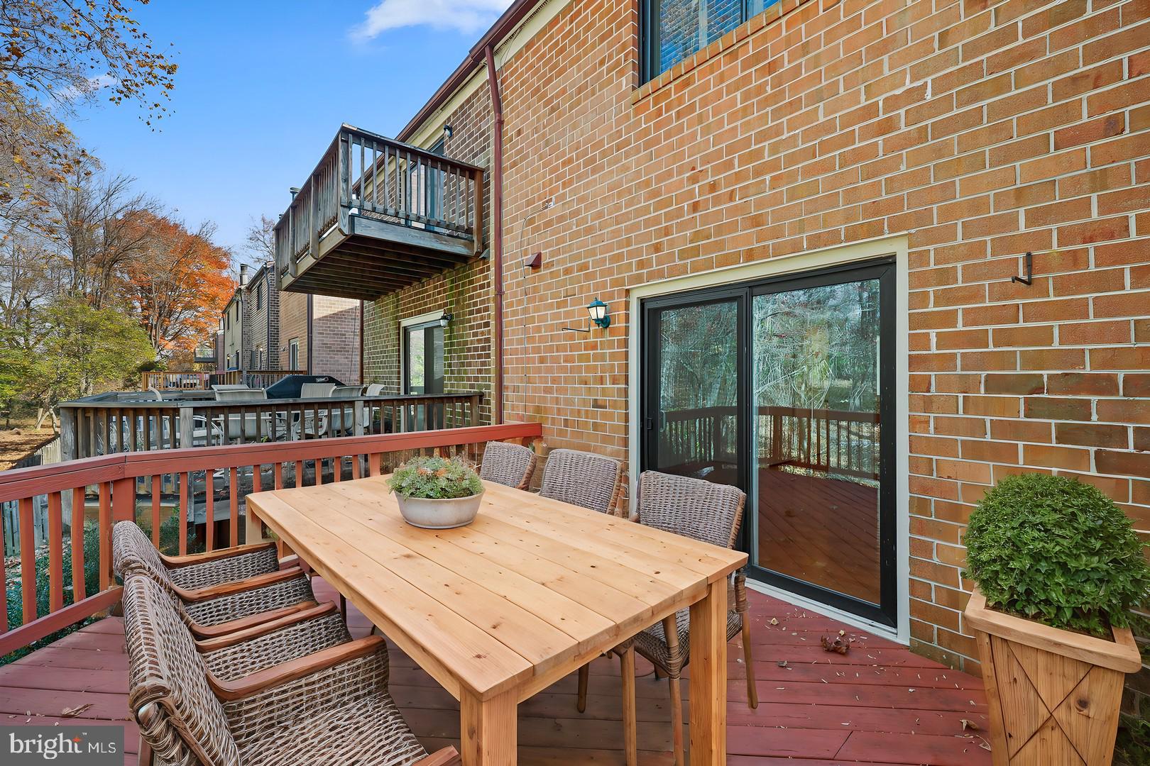 8961 Skyrock Ct