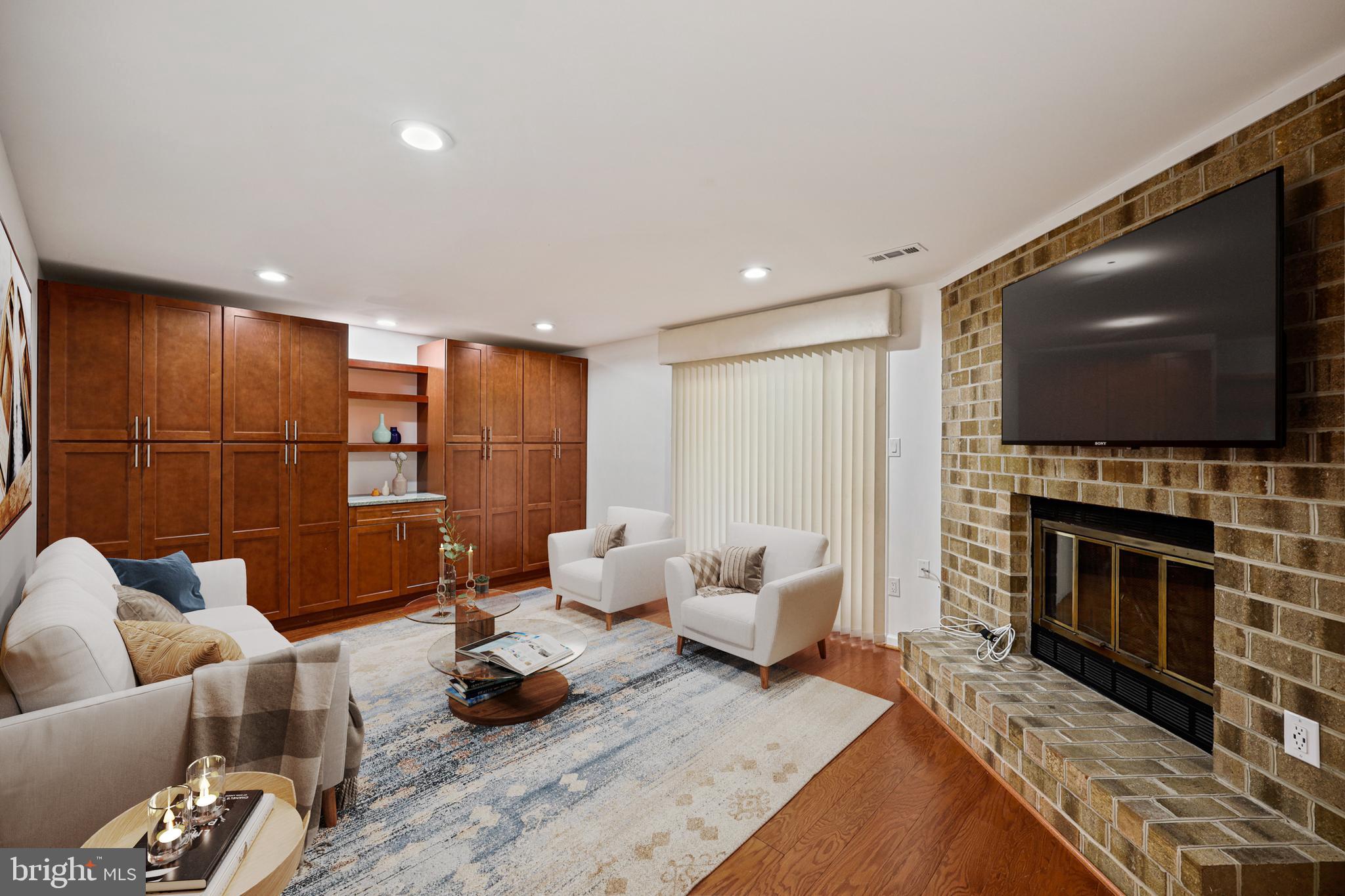 8961 Skyrock Ct