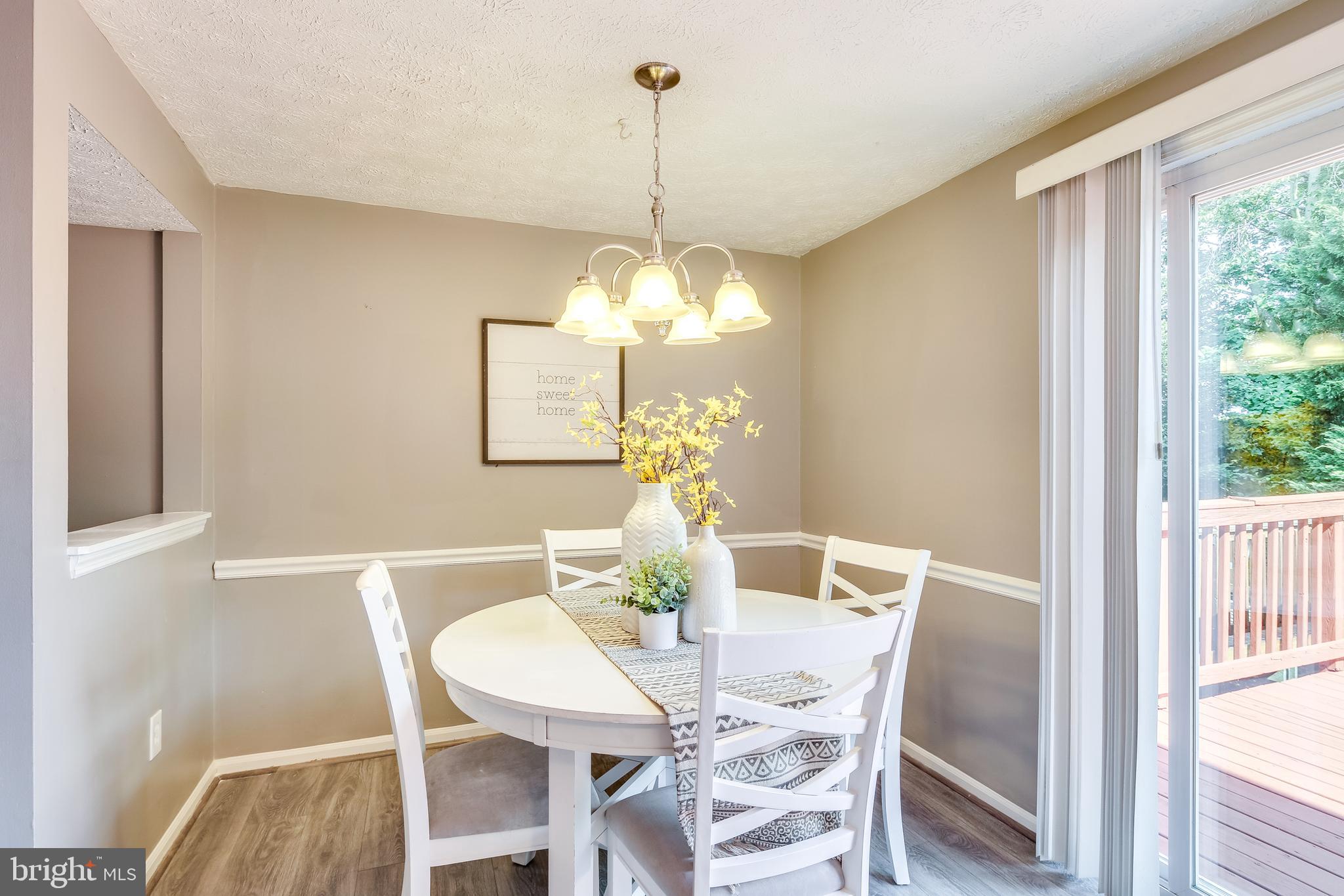 9536 DONNAN CASTLE CT