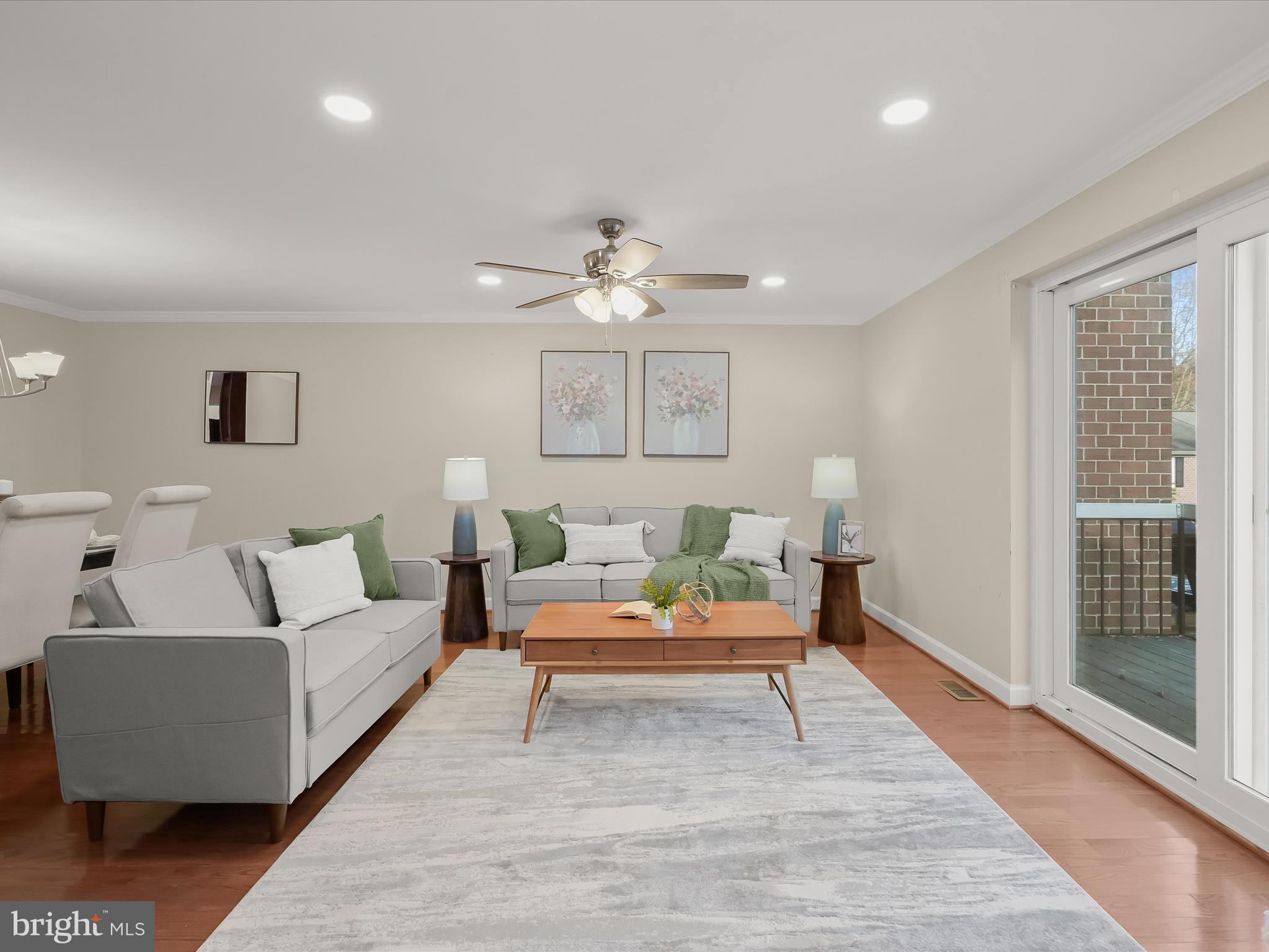 11838 New Country Ln