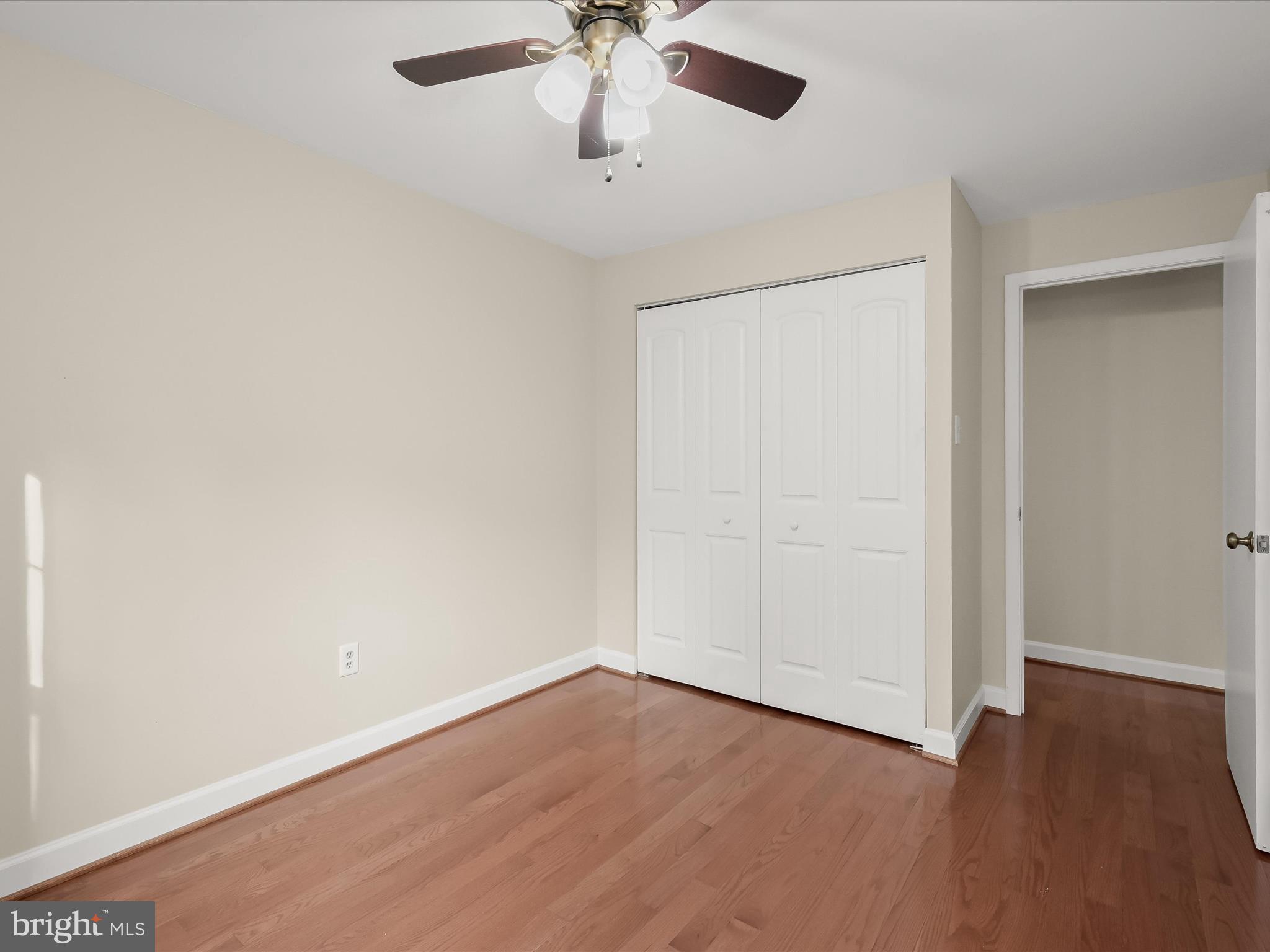 11838 New Country Ln