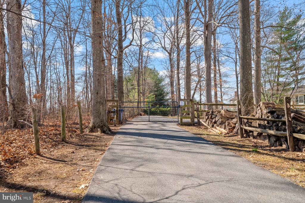 1108 Underwood Rd