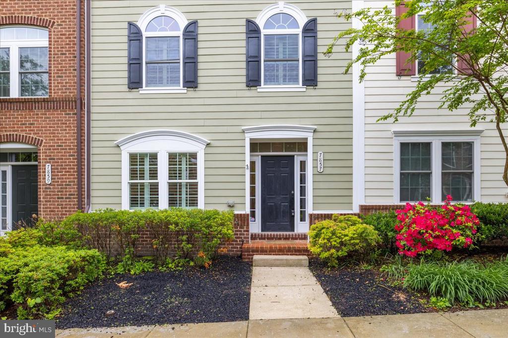 7857 Tuckahoe Ct