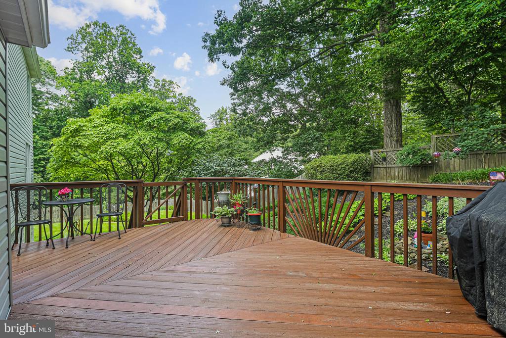 8262 Rippling Branch Rd