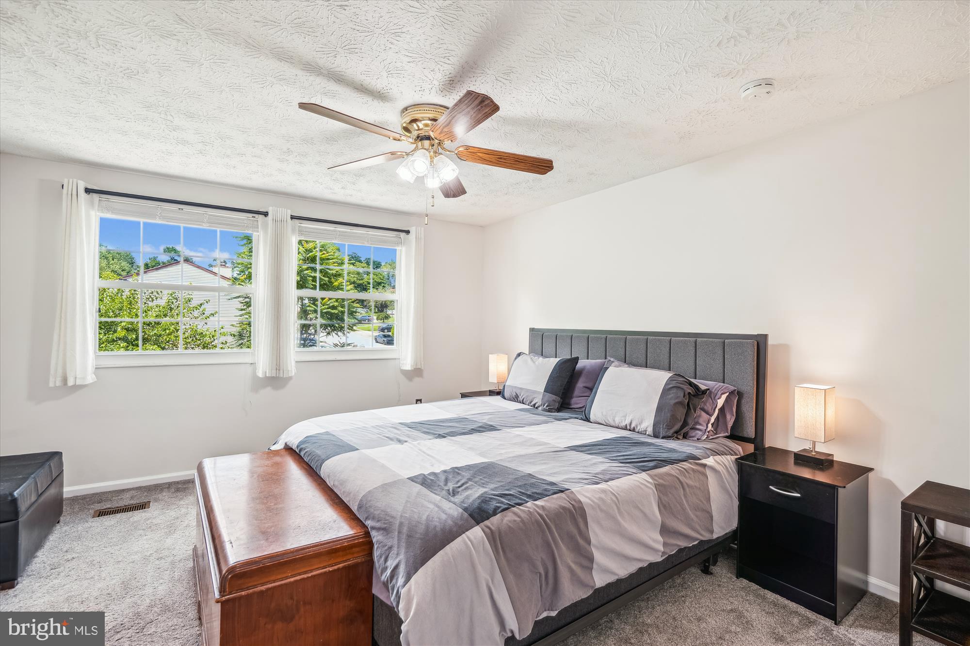 9348 PIRATES COVE
