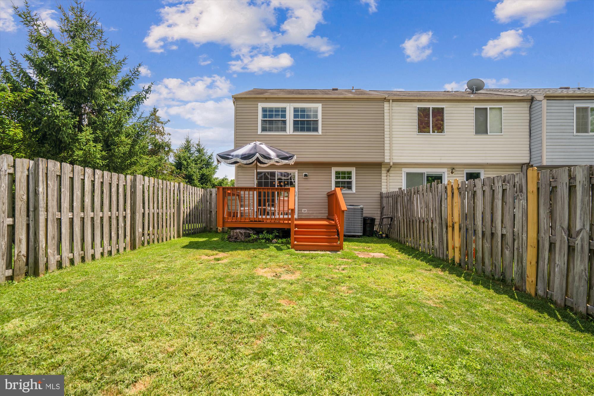 9348 PIRATES COVE