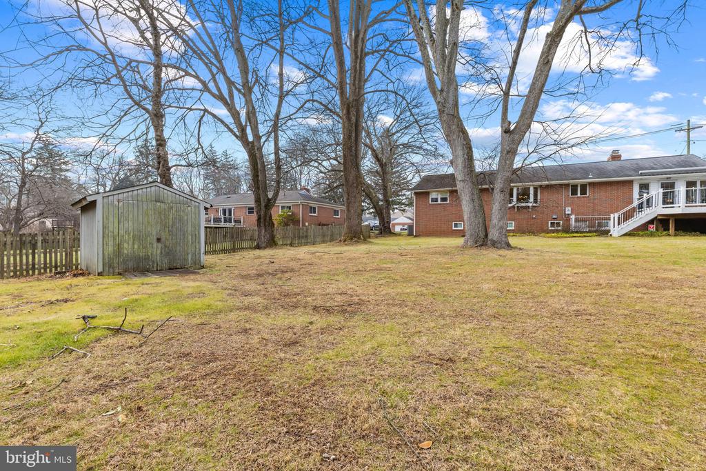 8419 HIGH RIDGE ROAD