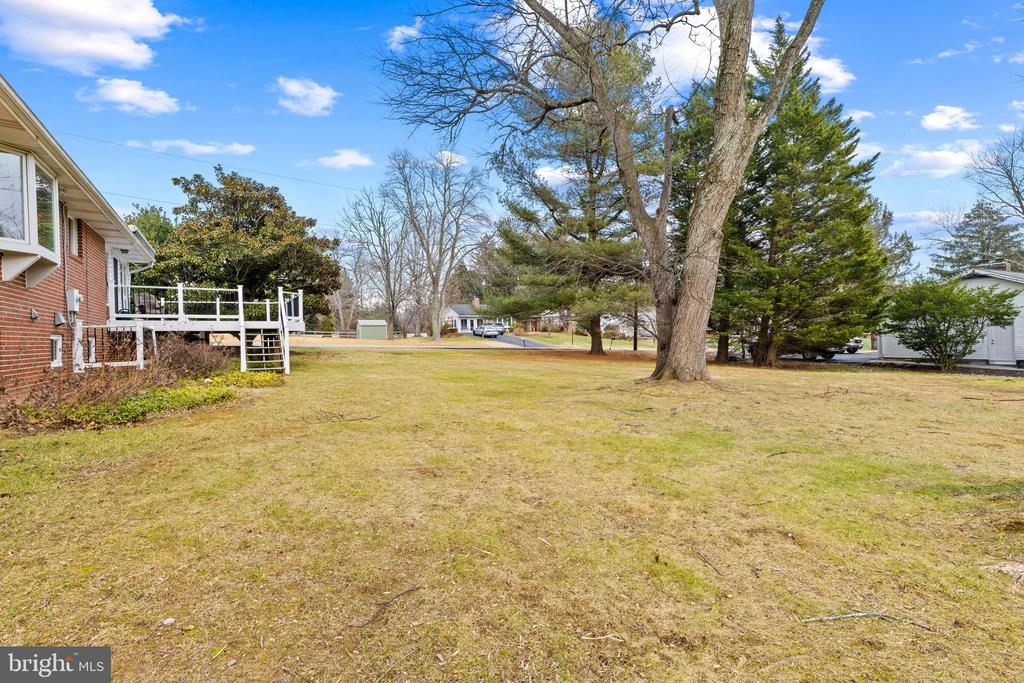 8419 HIGH RIDGE ROAD