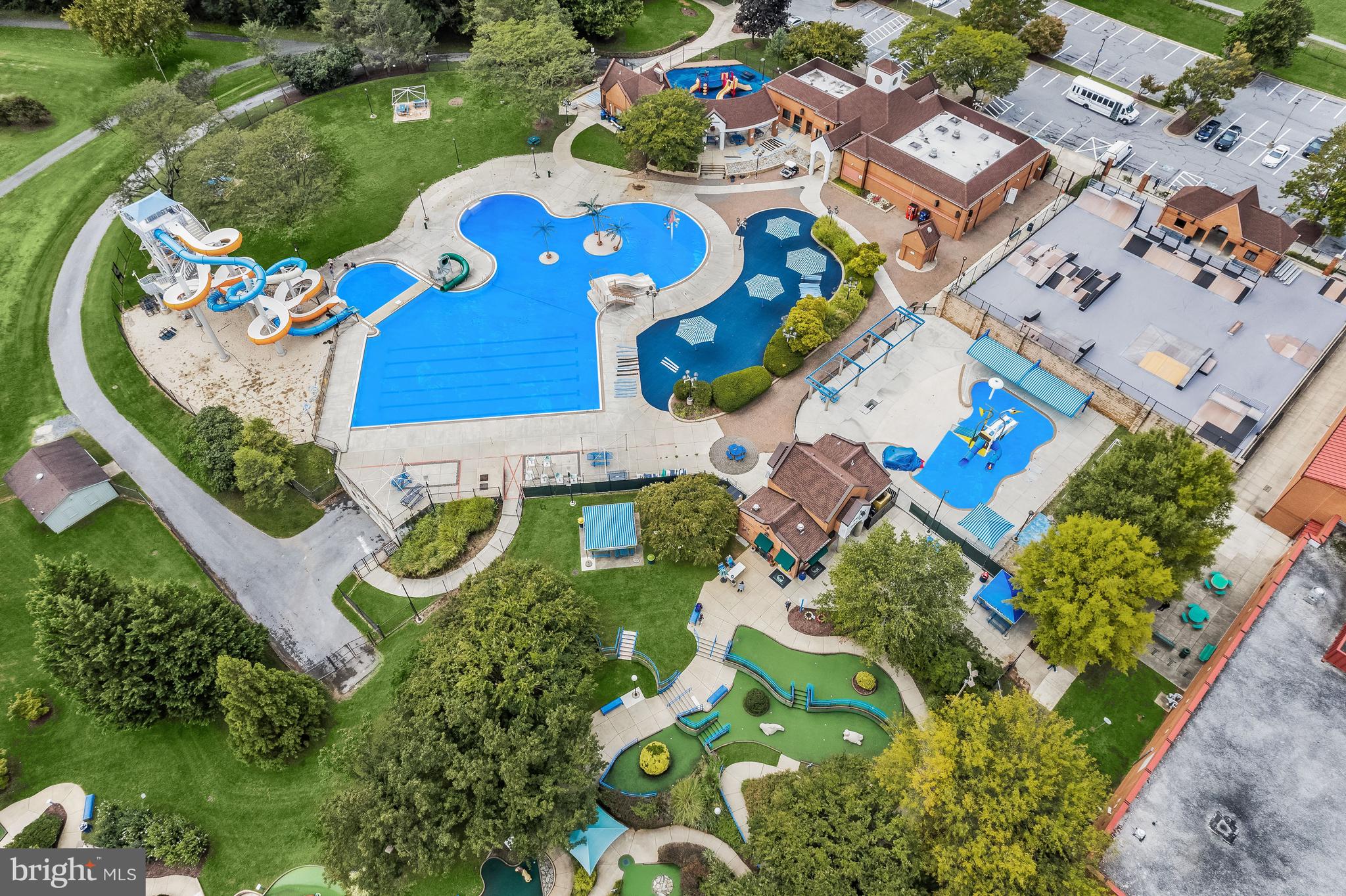 121 Tulip Dr