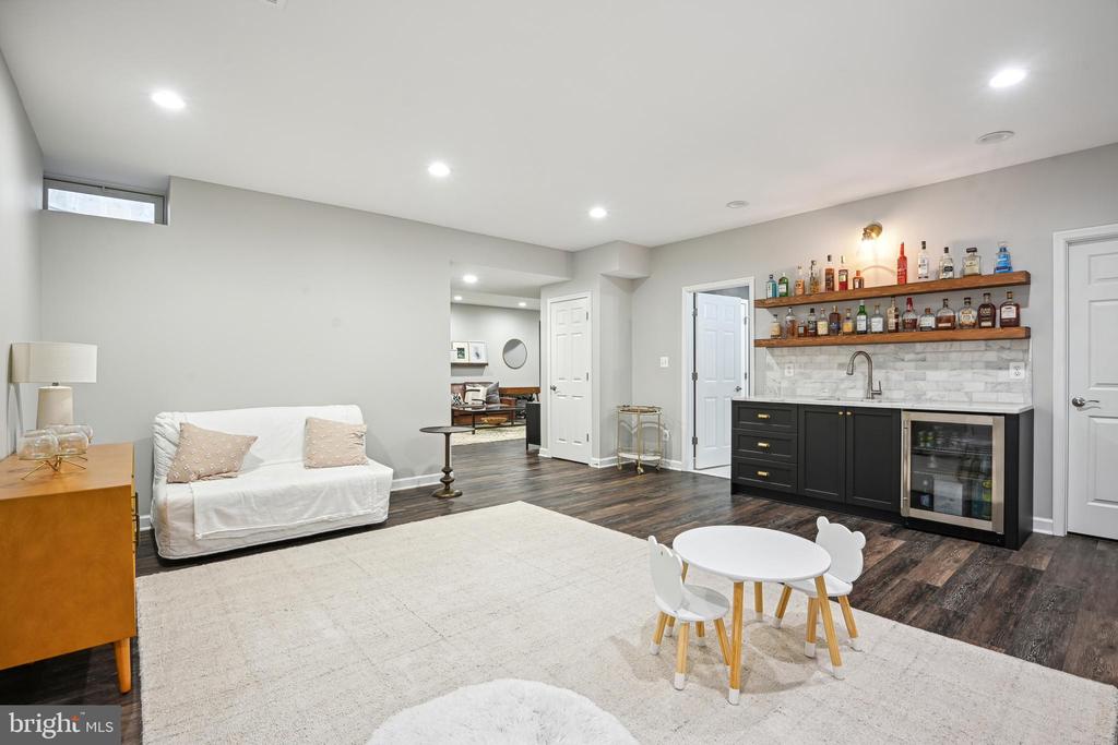 1 Big Oak Ct
