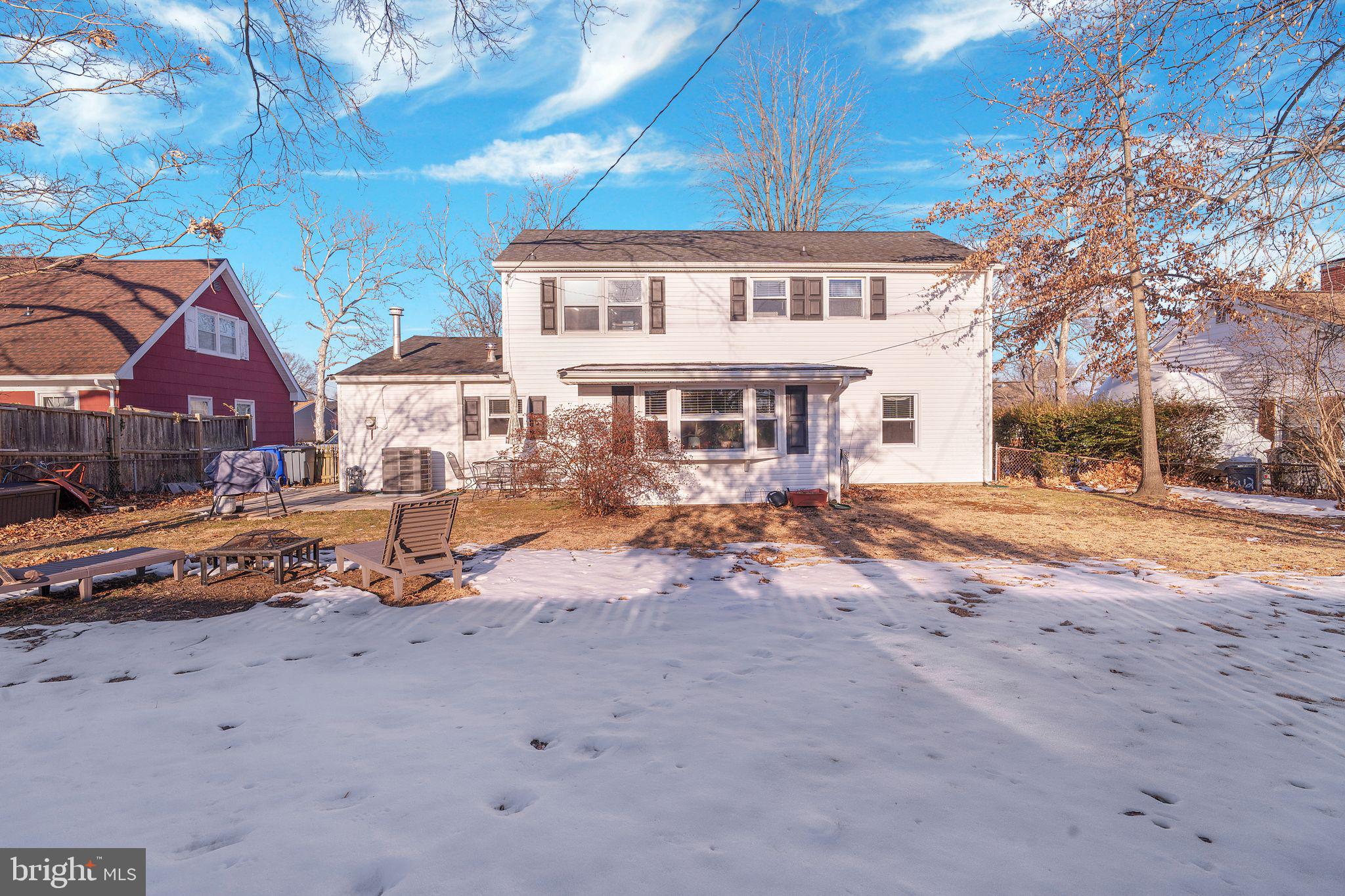 12413 Stretton Ln
