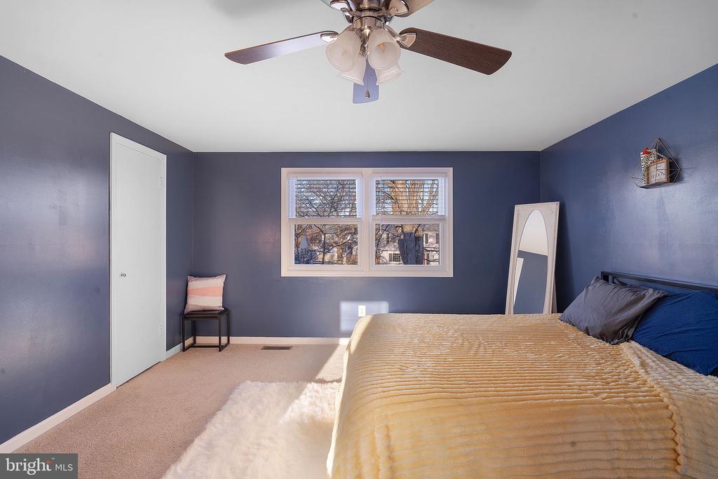 12413 Stretton Ln