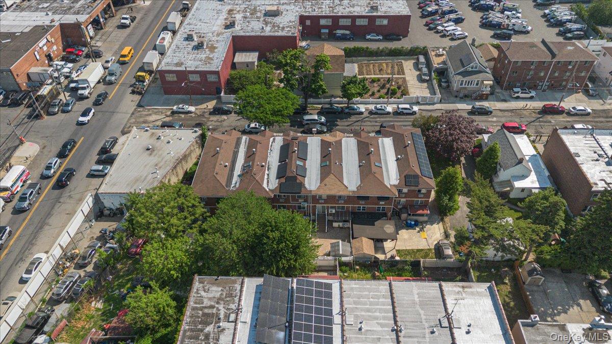 850 E 95th Street