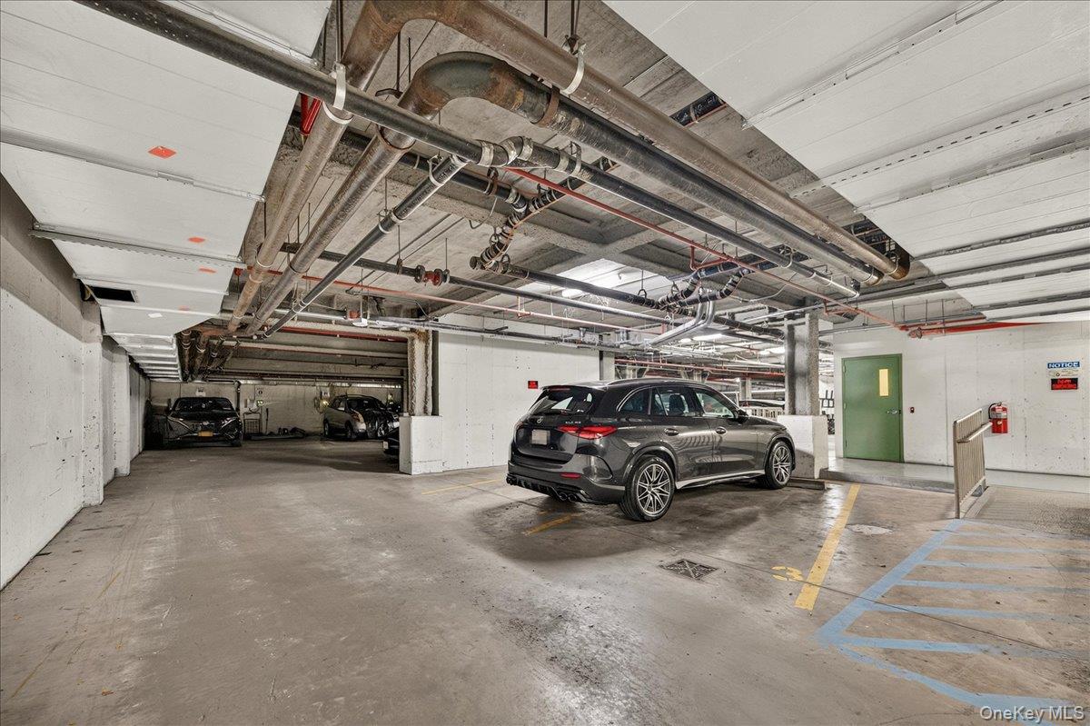 775 Lafayette Avenue Unit: 8E