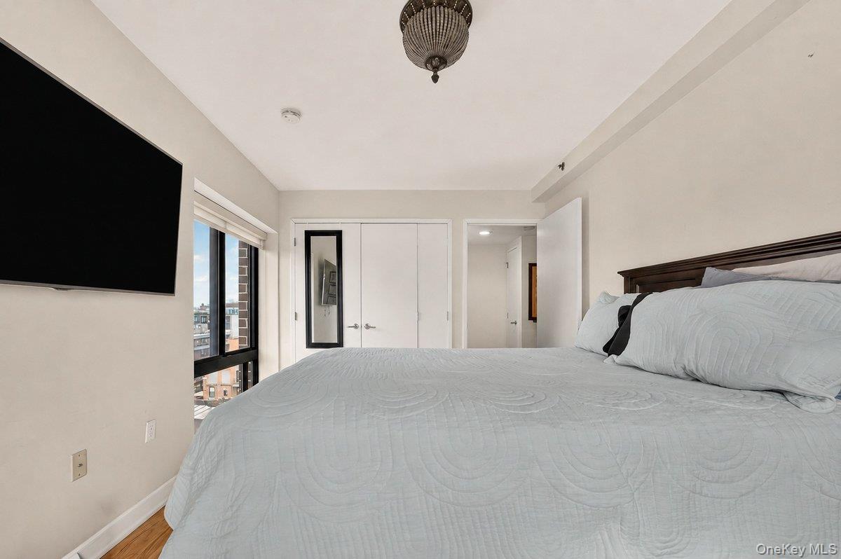 775 Lafayette Avenue Unit: 8E