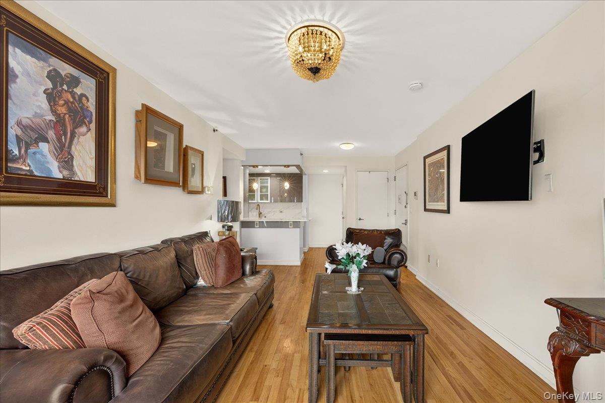 775 Lafayette Avenue Unit: 8E