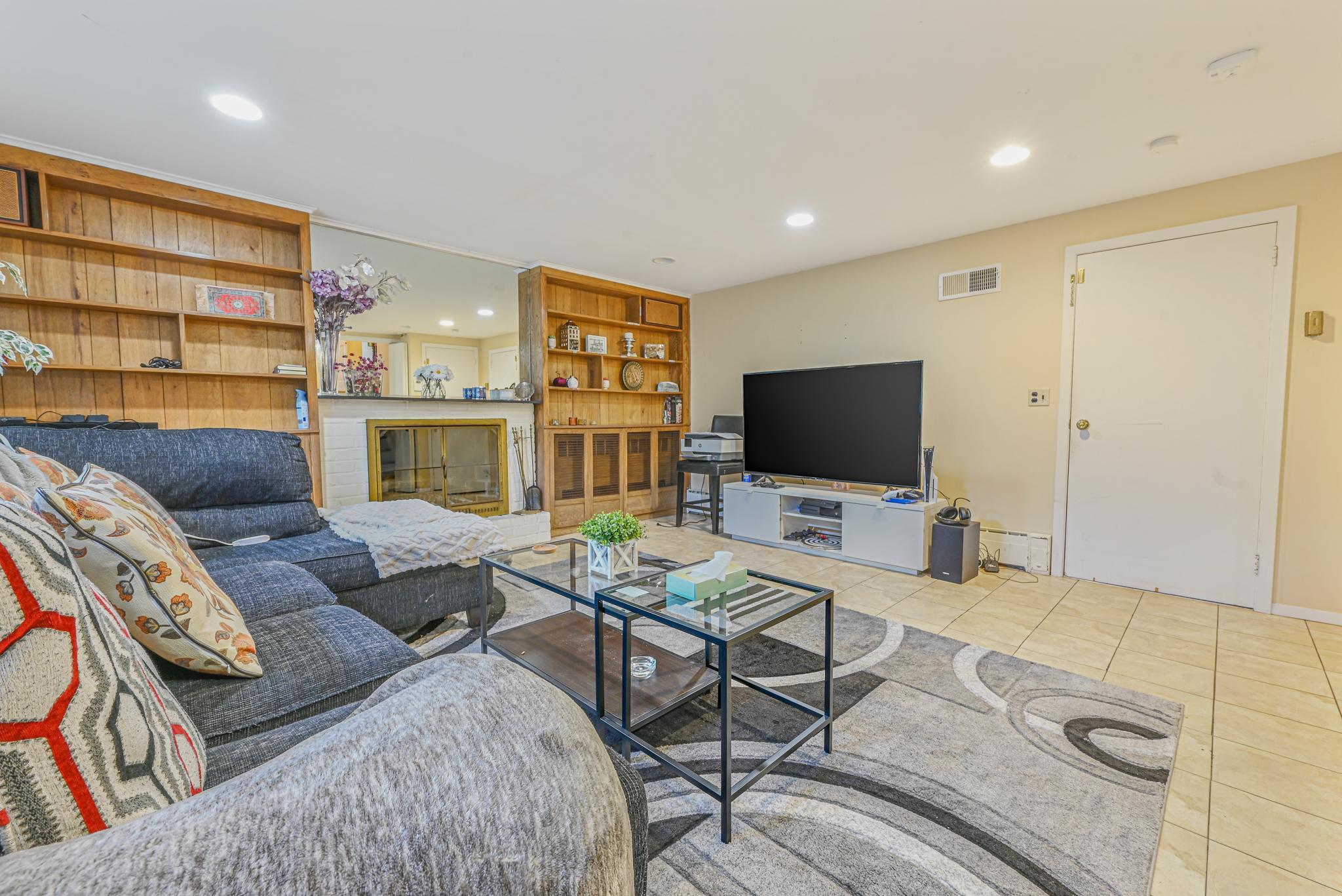 216 Birch Drive