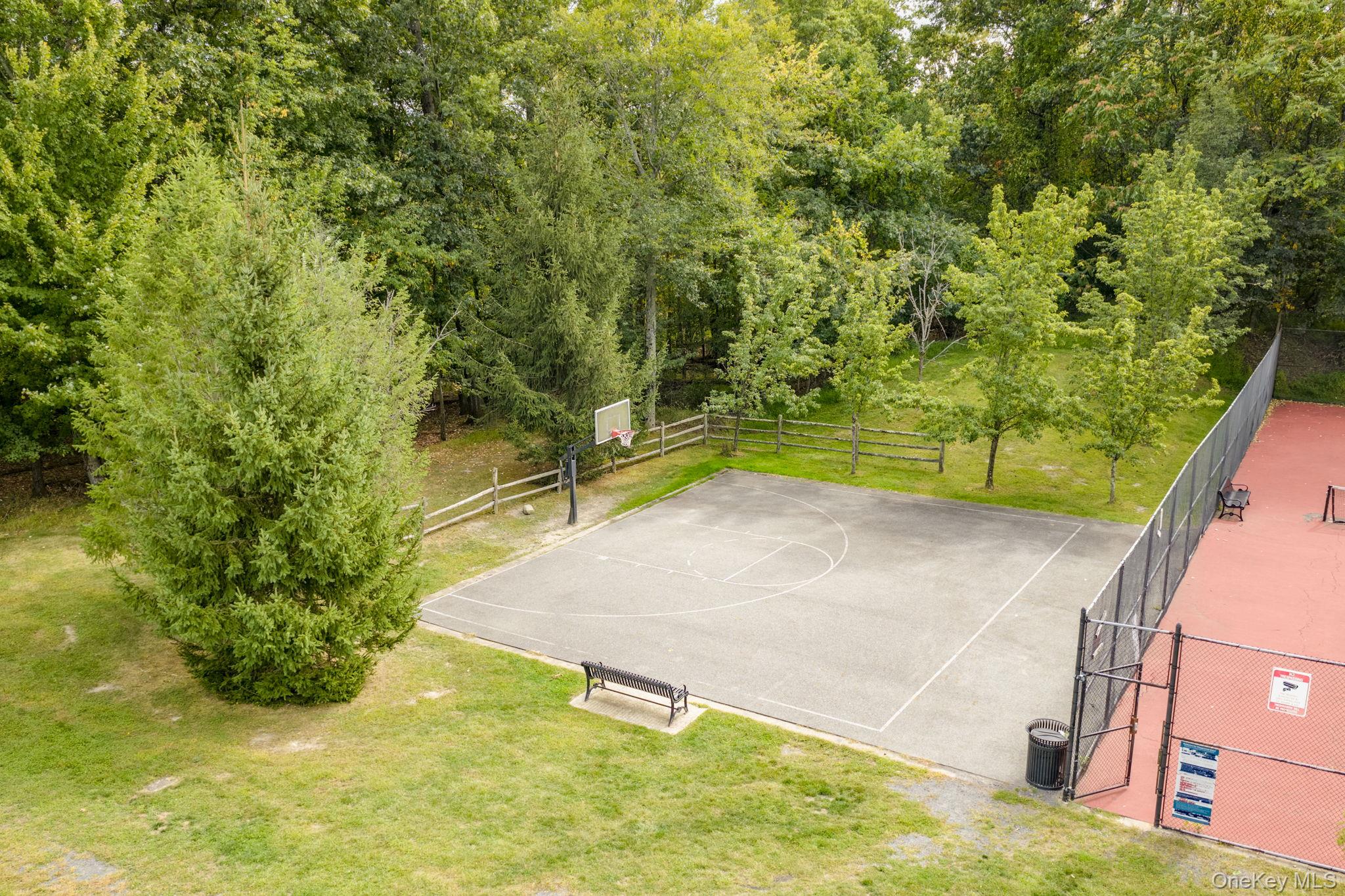 30 Avoncroft LN