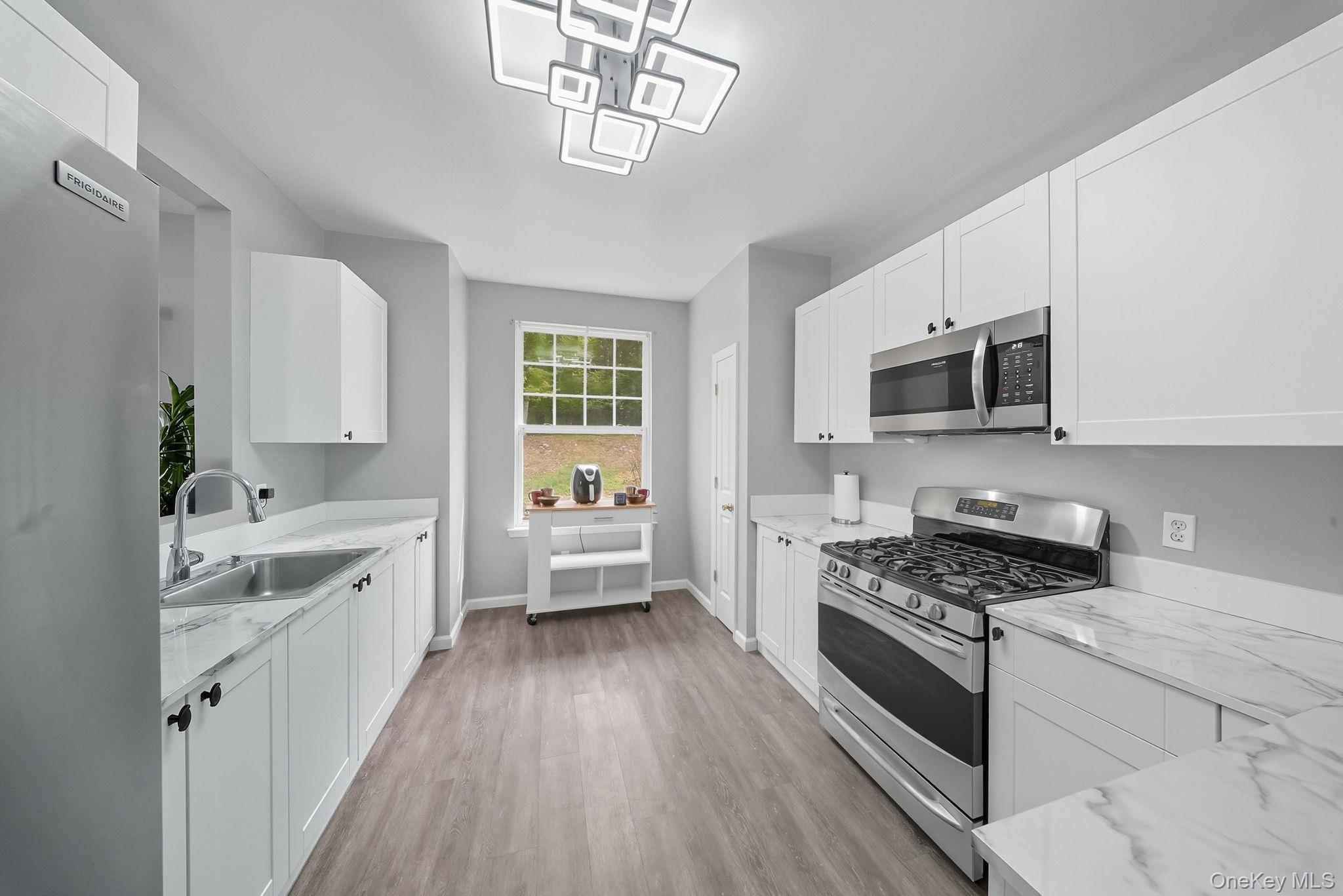 30 Avoncroft LN