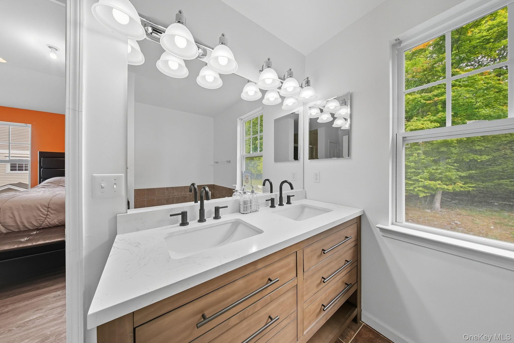 30 Avoncroft LN