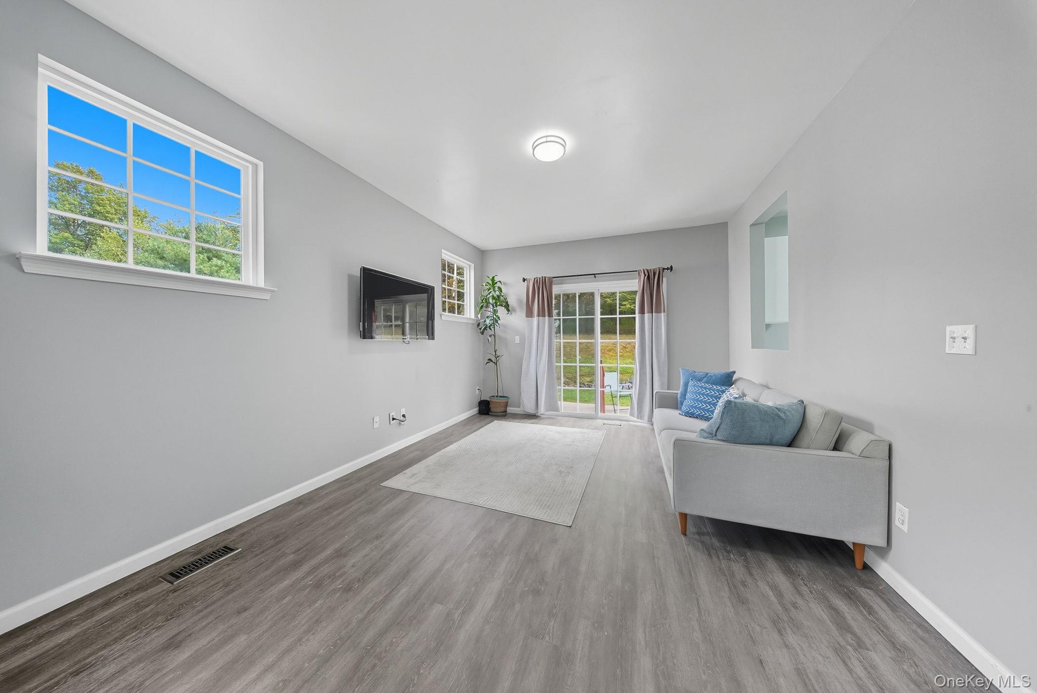 30 Avoncroft LN