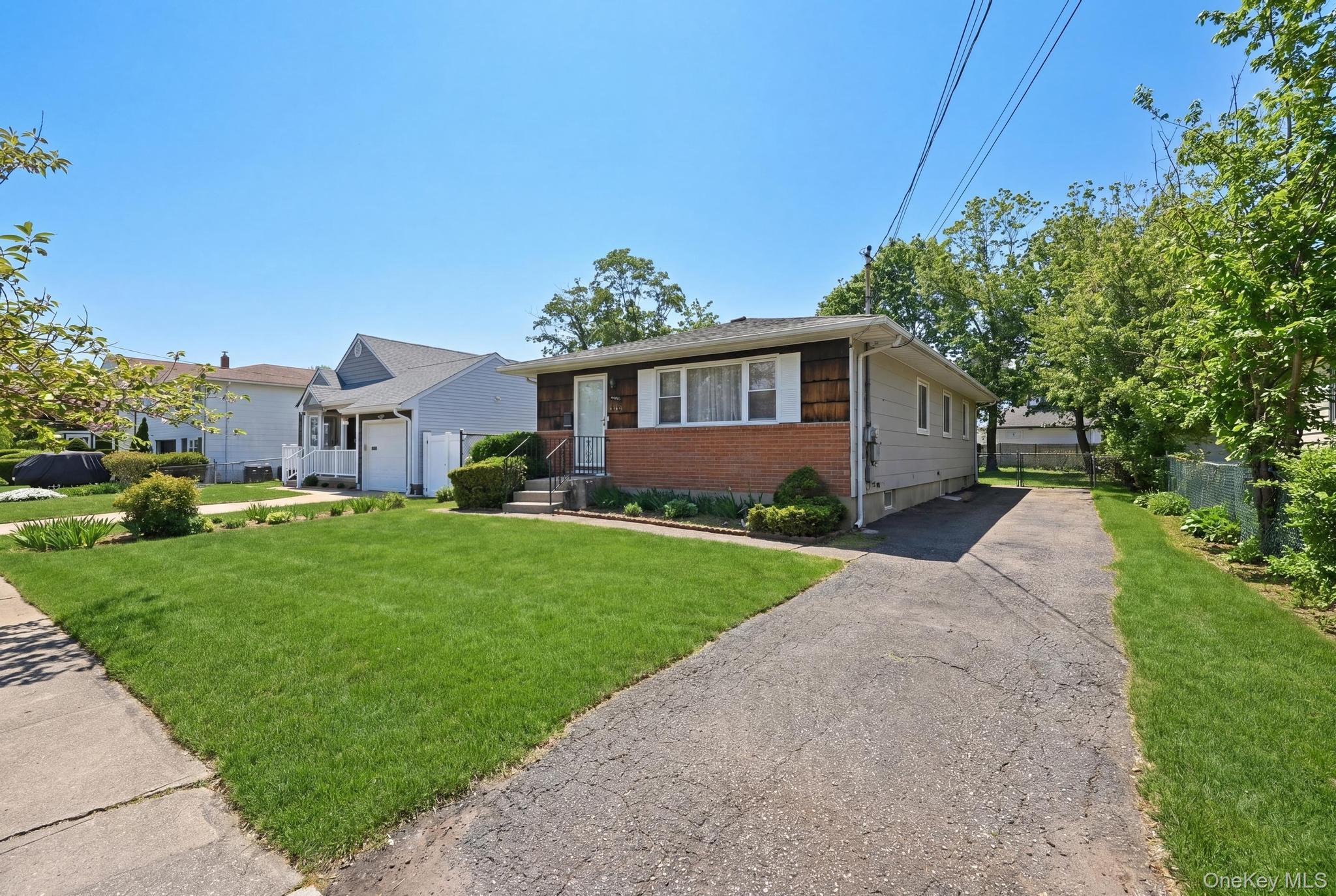 117 Woodside Avenue