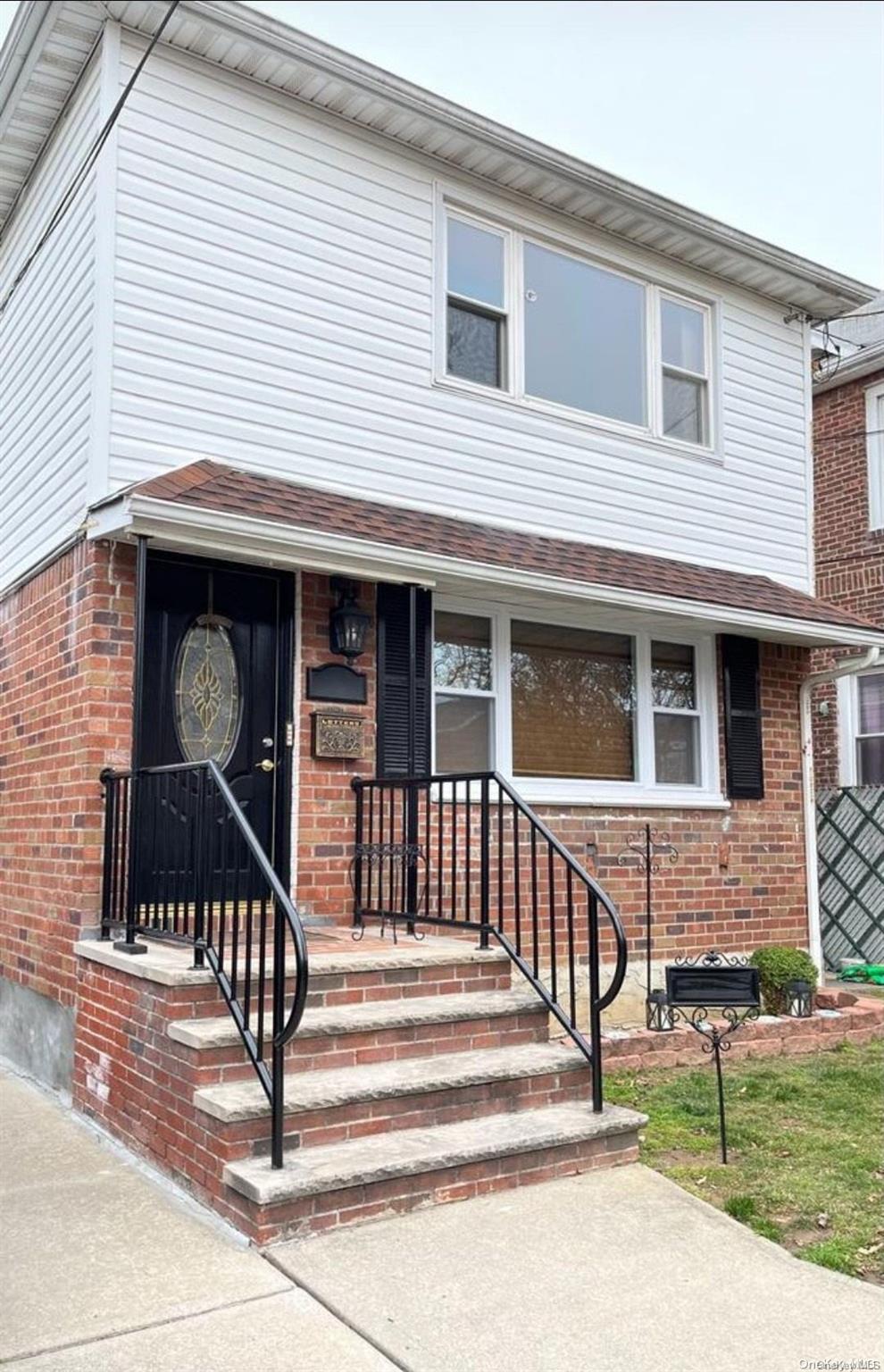 164-25 77th Road Unit: 2