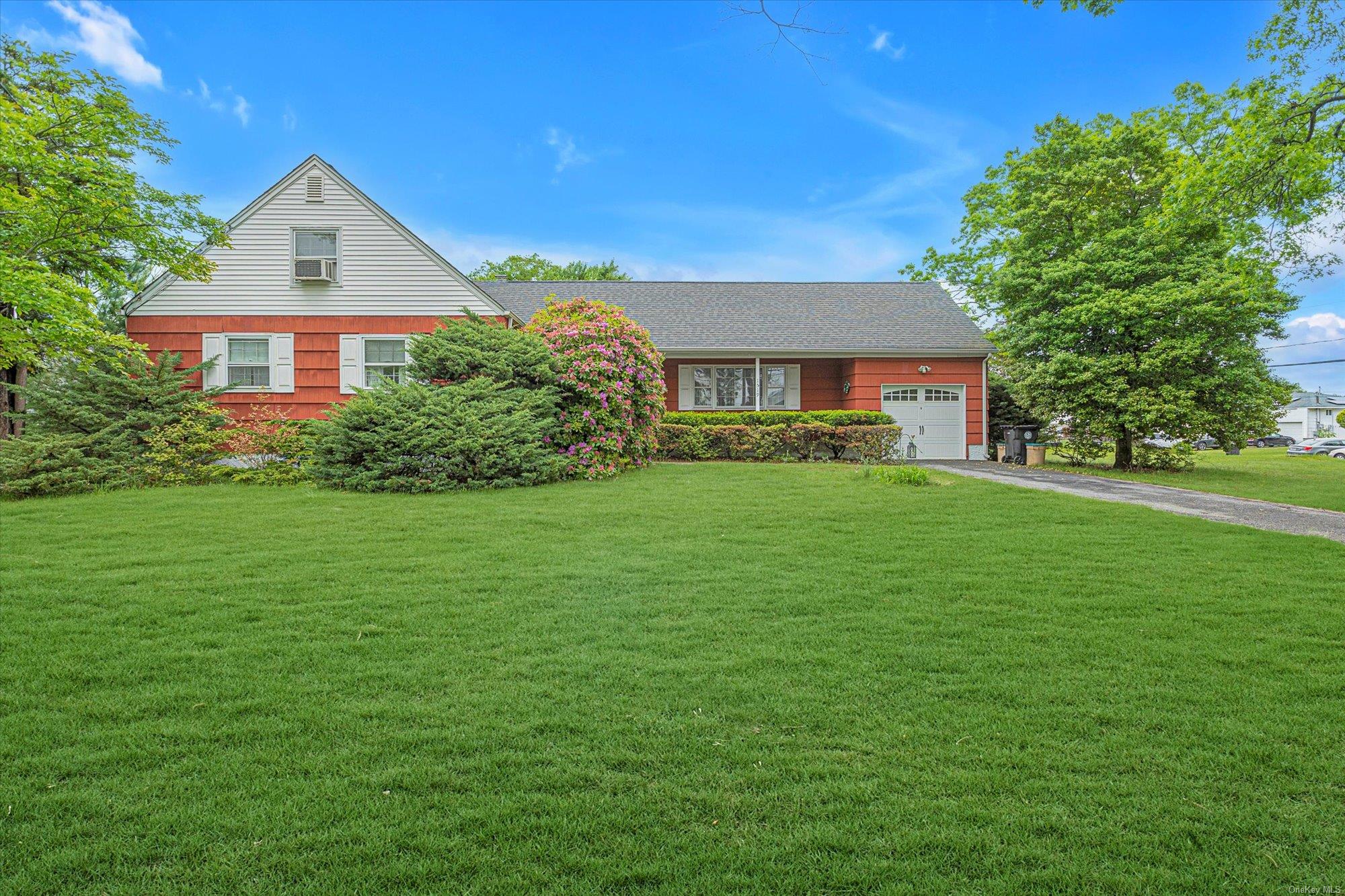 1519 Saint Louis Avenue