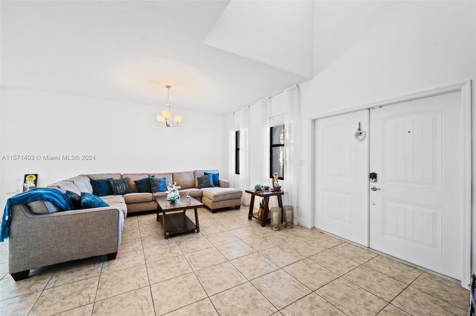 972 NW 104th Ave