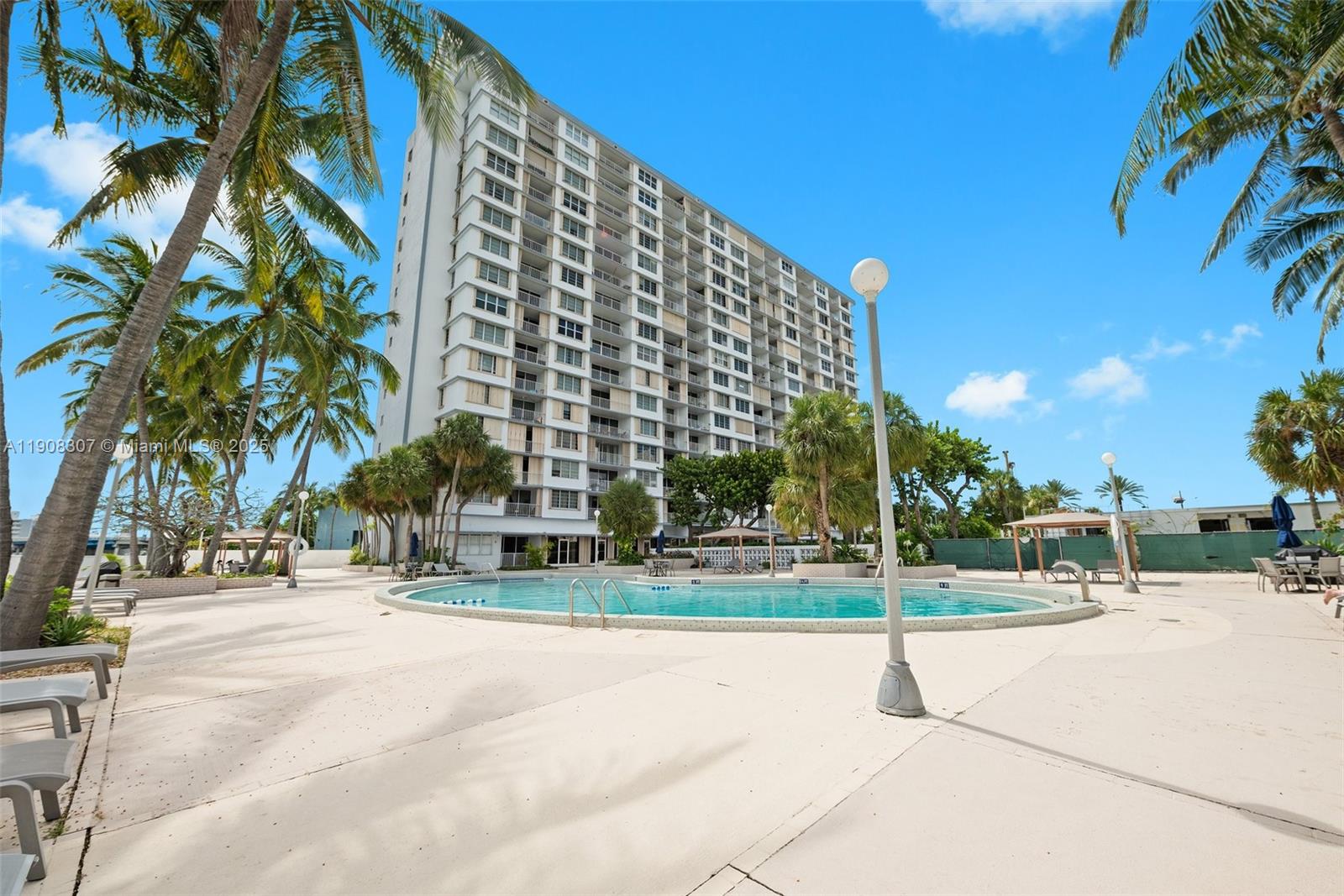 1865 79th St Cswy # 2J