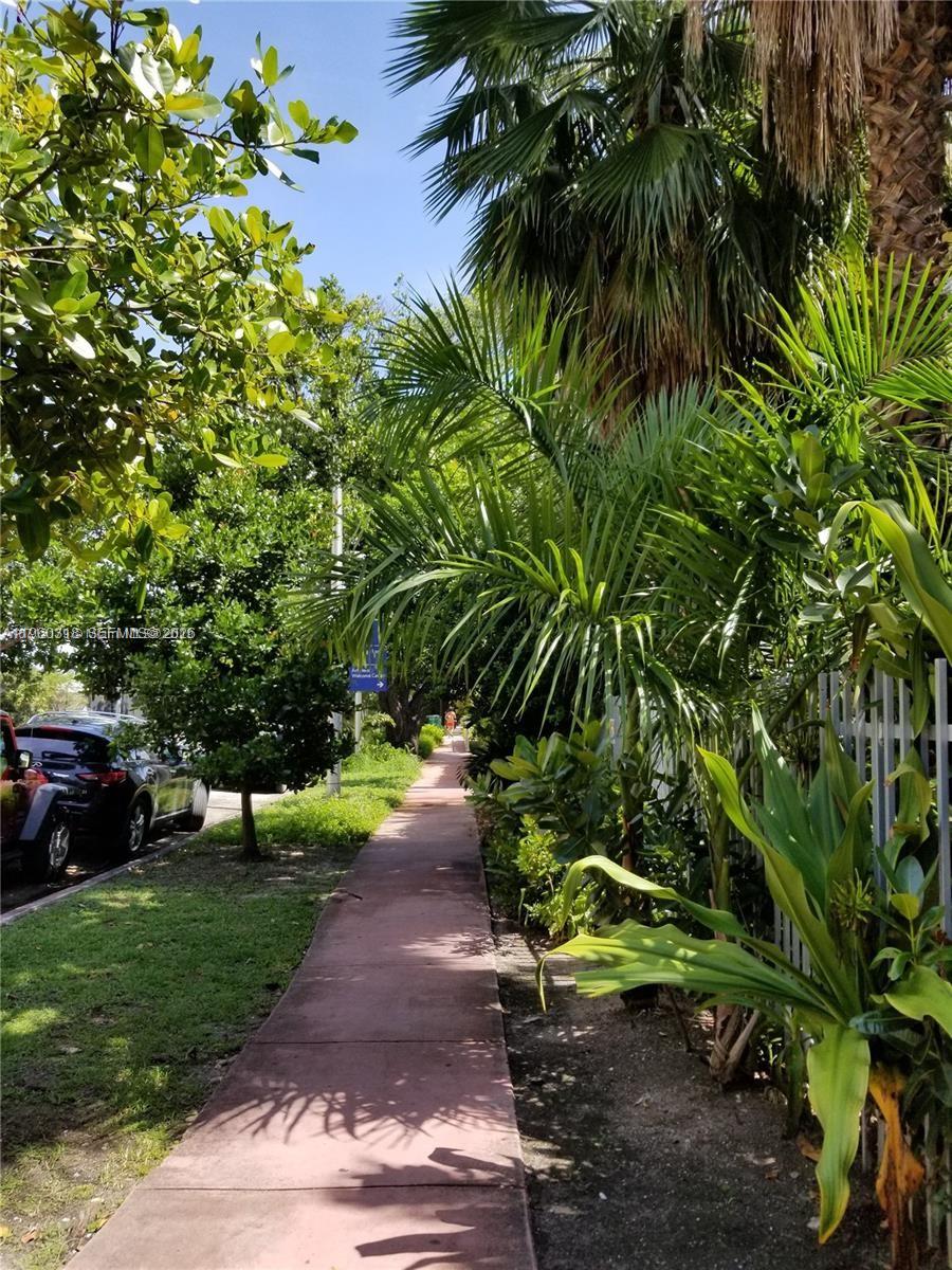 1045 Meridian Ave # 4