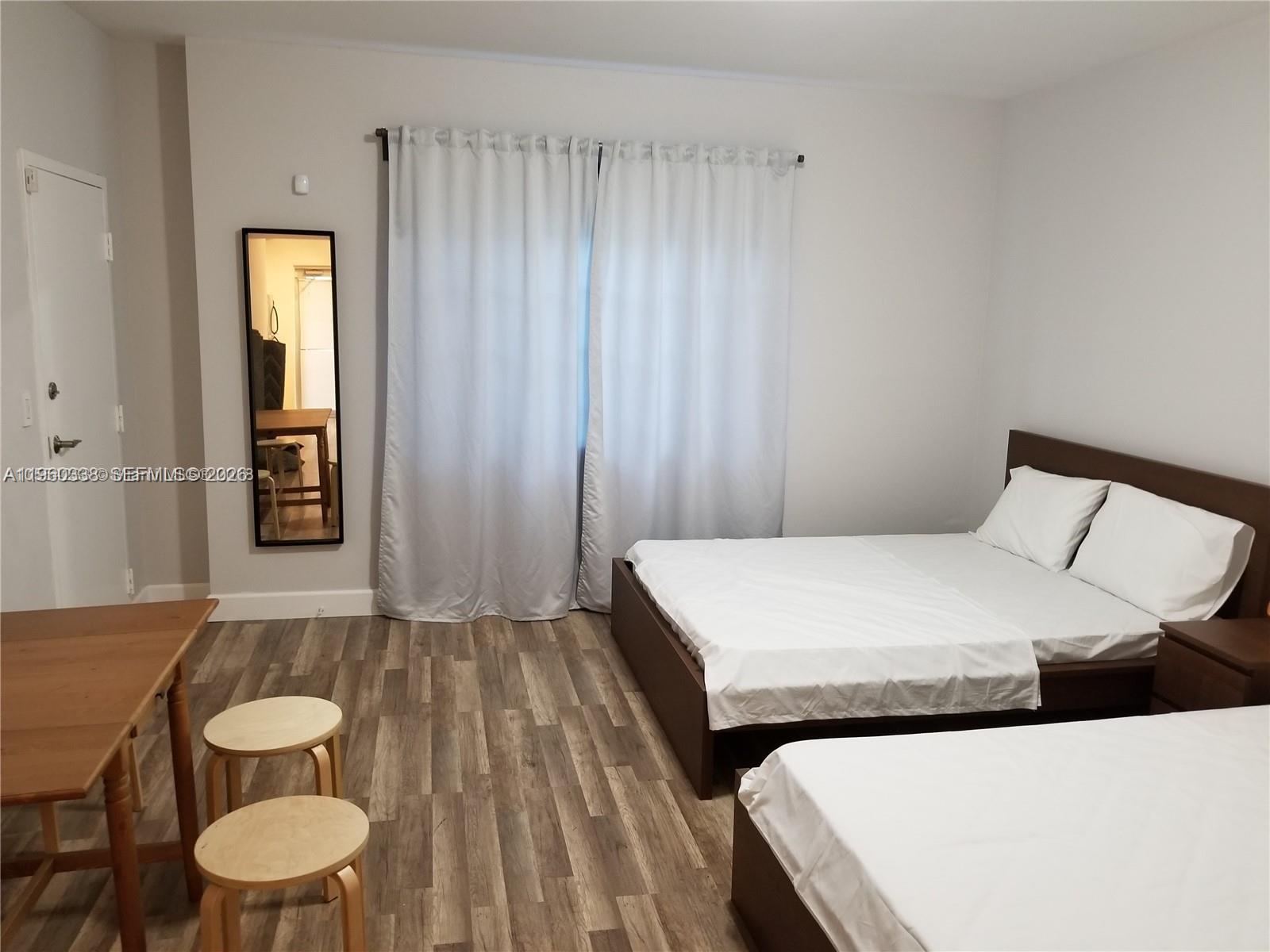 1045 Meridian Ave # 5