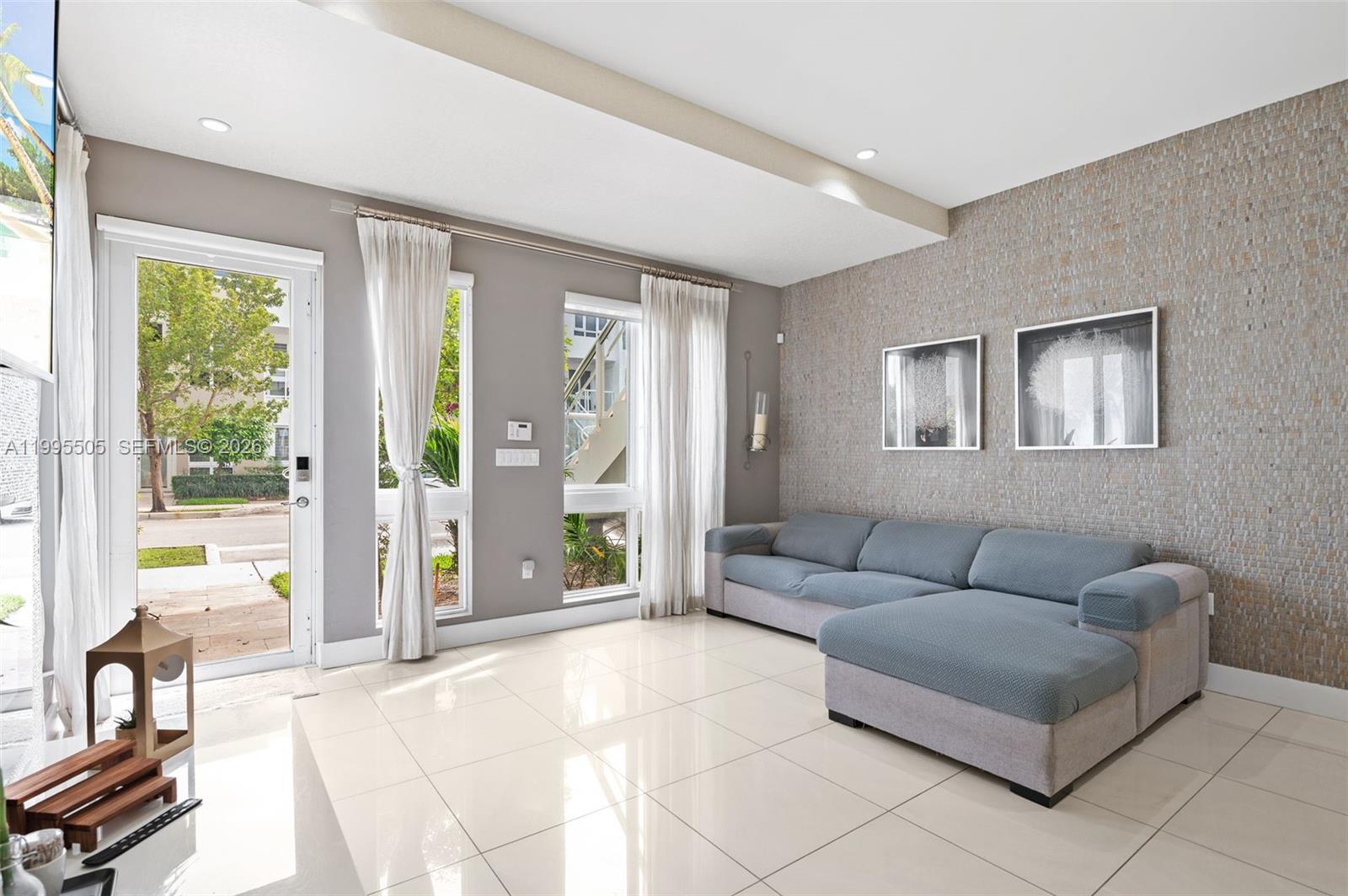 10305 NW 63rd Ter # 105