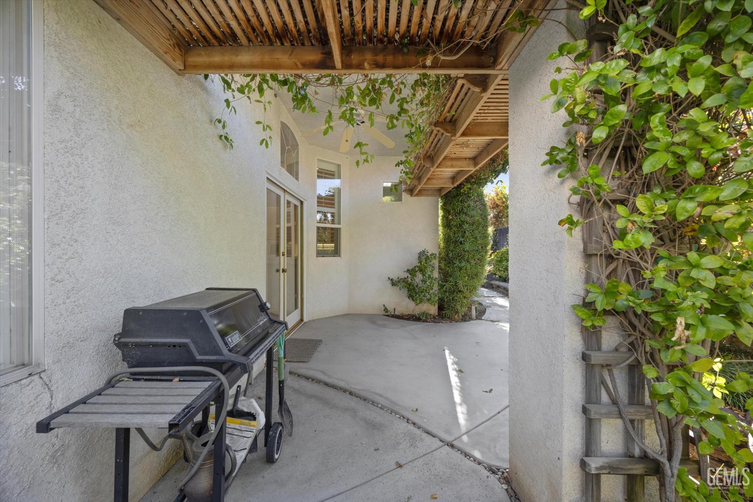 8707 Beau Maison Way